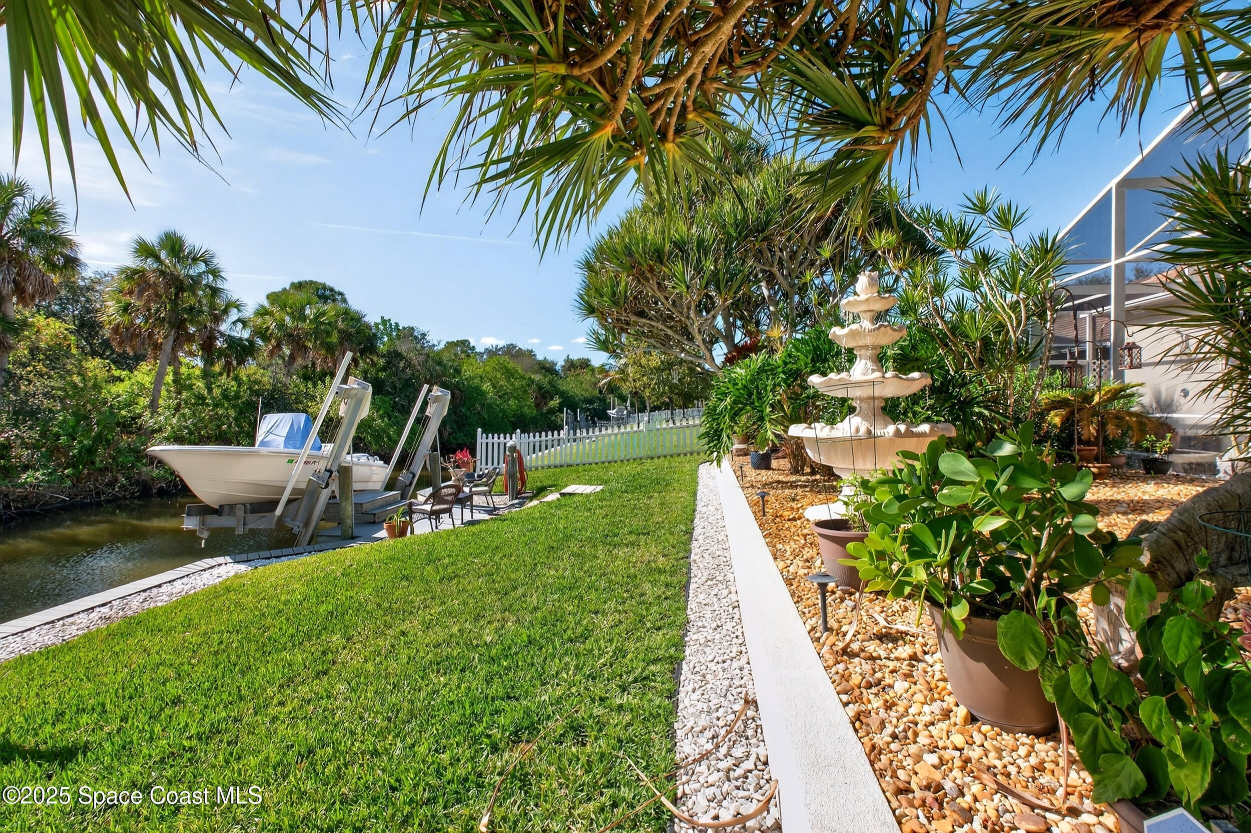 Merritt Island, Florida, 32953, United States, 4 Bedrooms Bedrooms, ,3 BathroomsBathrooms,Residential,Active,1999923