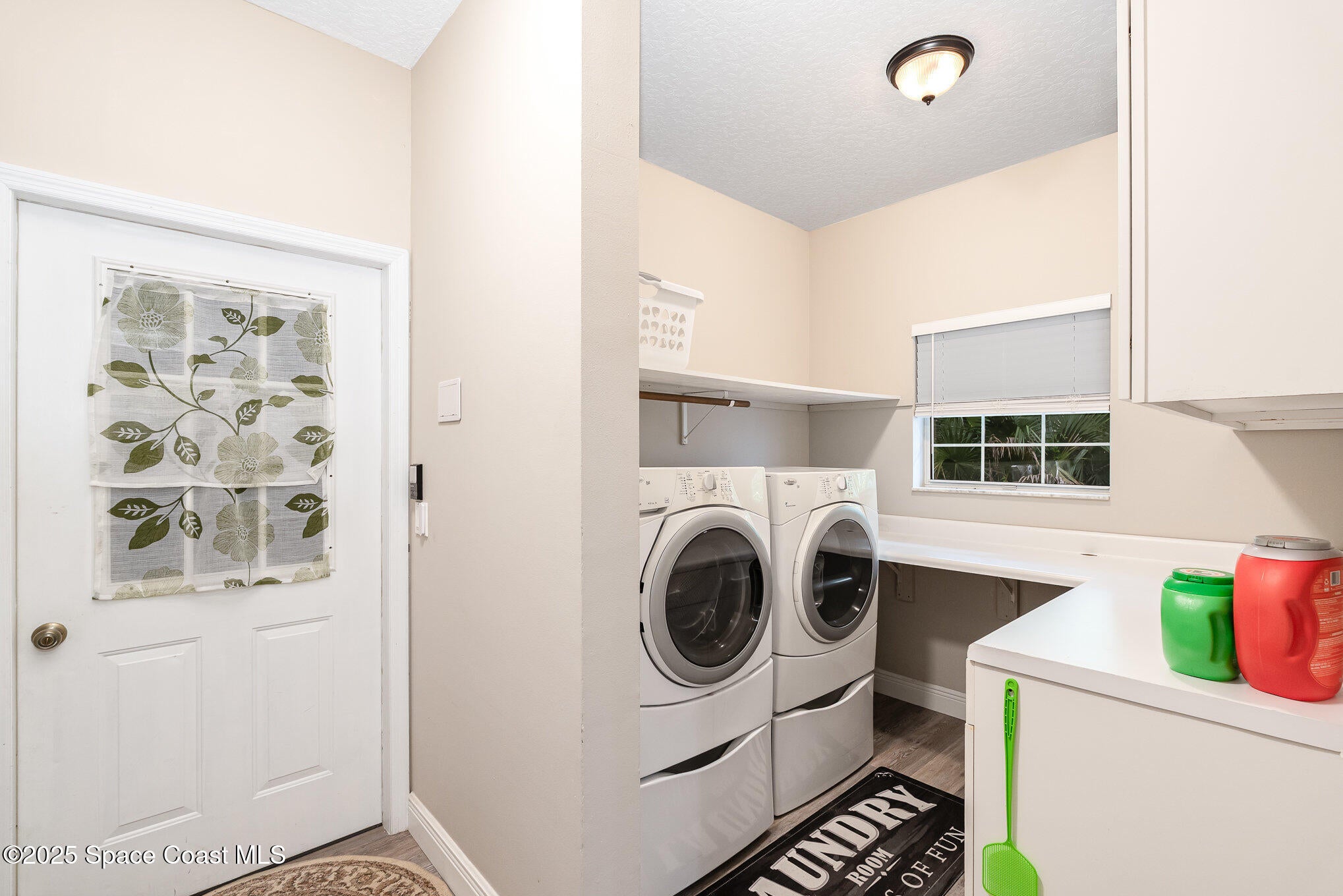 Titusville, Florida, 32780, United States, 6 Bedrooms Bedrooms, ,4 BathroomsBathrooms,Residential,Active,1790940