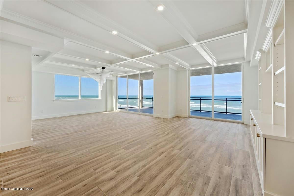 Satellite Beach, Florida, 32937, United States, ,4 BathroomsBathrooms,Residential,Pending,1769805