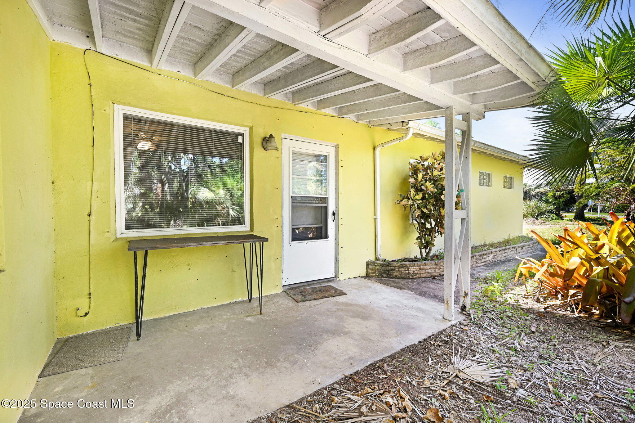 Indialantic, Florida, 32903, United States, 3 Bedrooms Bedrooms, ,2 BathroomsBathrooms,Residential,Active,1999941