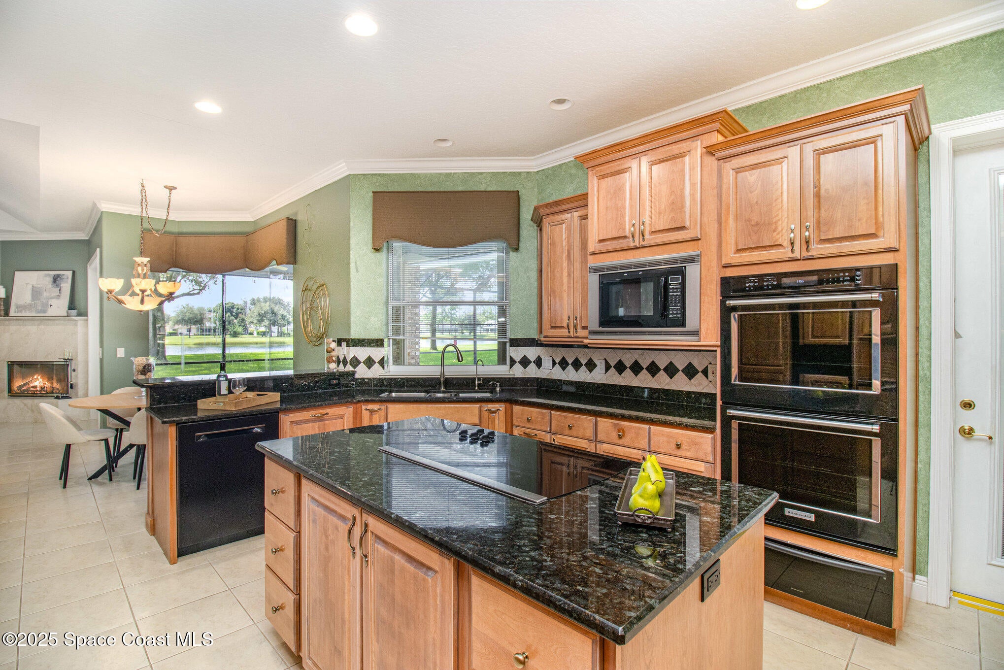 Palm Bay, Florida, 32909, United States, 5 Bedrooms Bedrooms, ,5 BathroomsBathrooms,Residential,Active,1914822