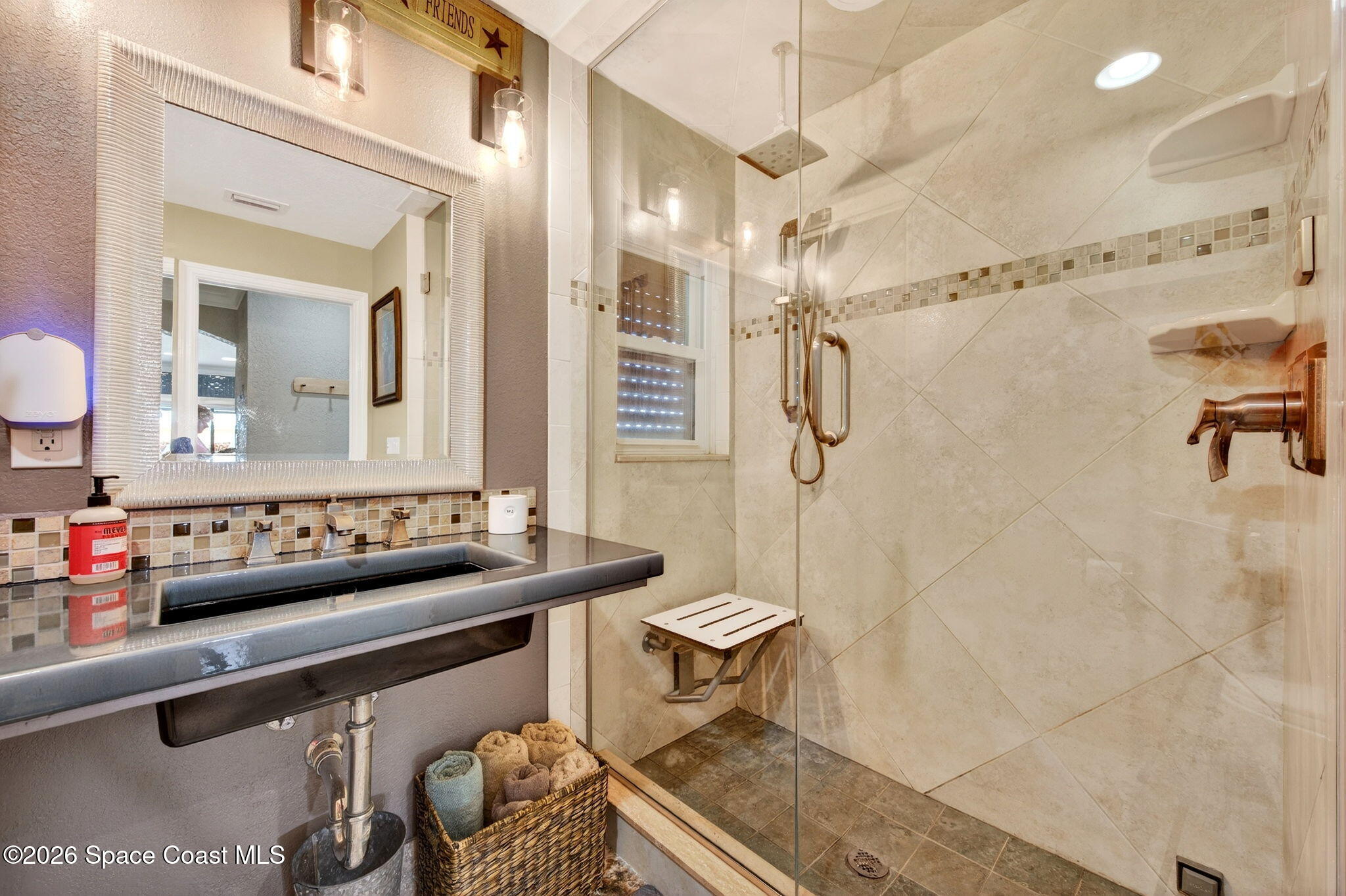 Cocoa Beach, Florida, 32931, United States, 3 Bedrooms Bedrooms, ,2 BathroomsBathrooms,Residential,Active,2027317