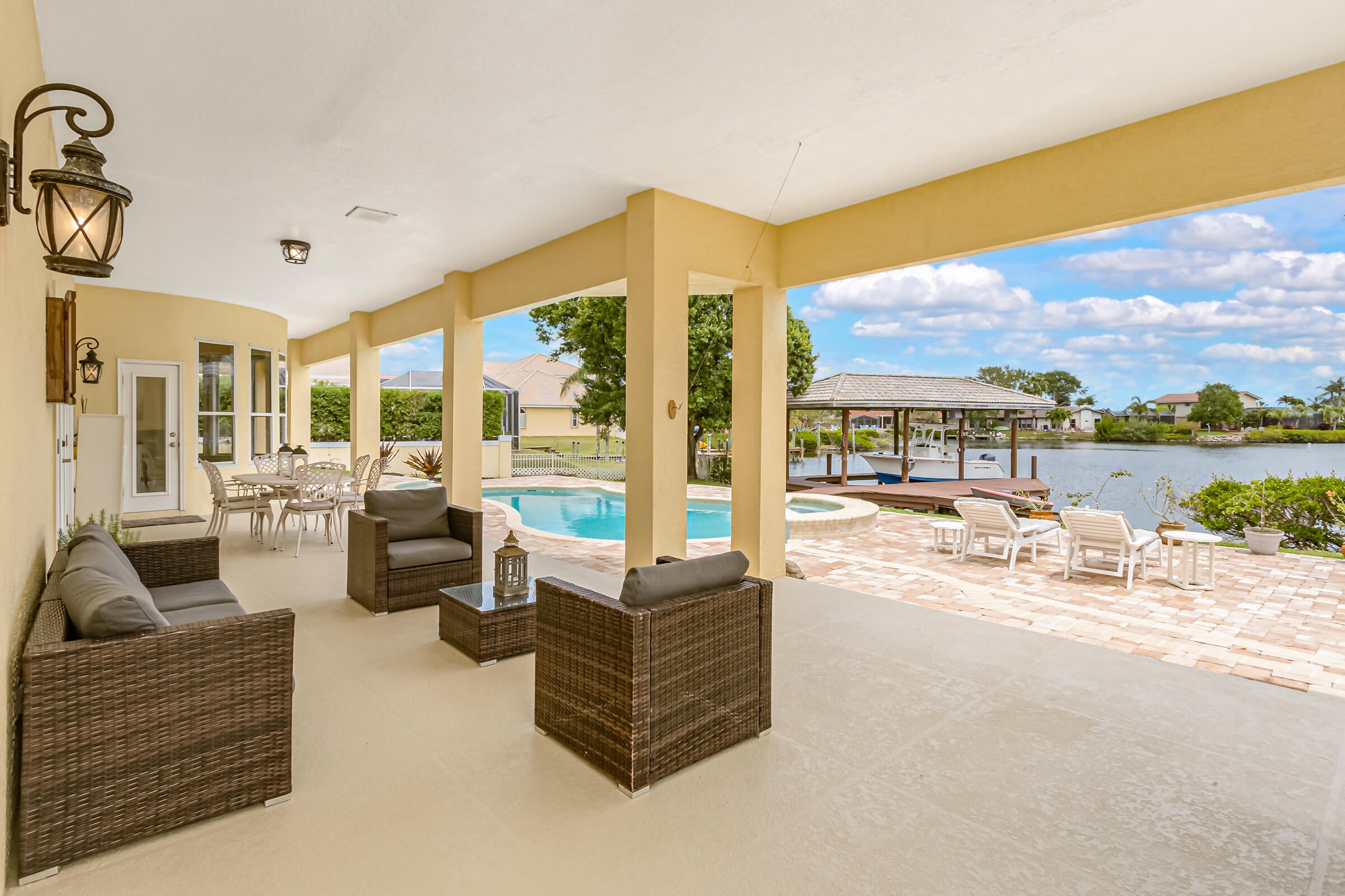 Satellite Beach, Florida, 32937, United States, 5 Bedrooms Bedrooms, ,5 BathroomsBathrooms,Residential,Active,1770170