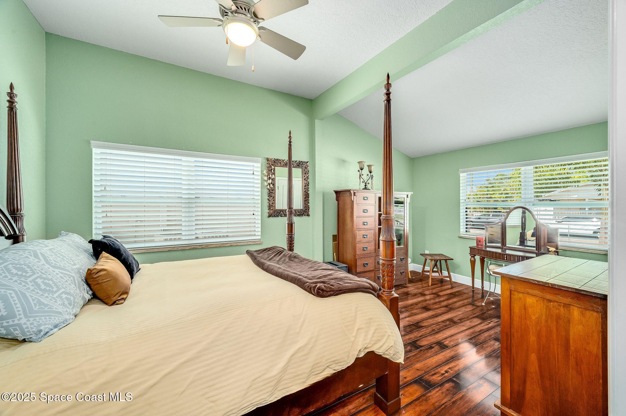 Melbourne, Florida, 32901, United States, 2 Bedrooms Bedrooms, ,2 BathroomsBathrooms,Residential,Active,1902939