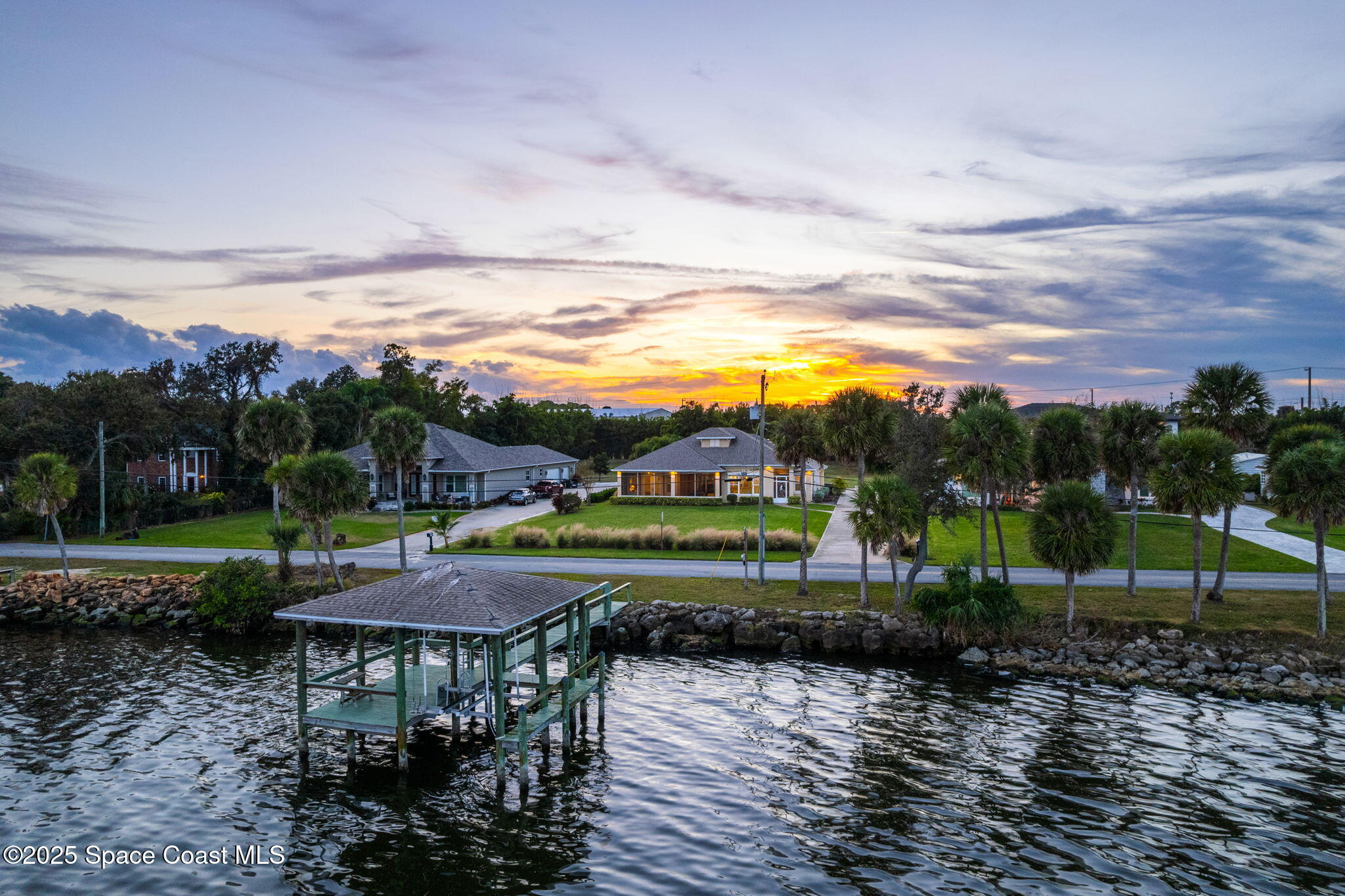 Rockledge, Florida, 32955, United States, 4 Bedrooms Bedrooms, ,3 BathroomsBathrooms,Residential,Contingent,2007057