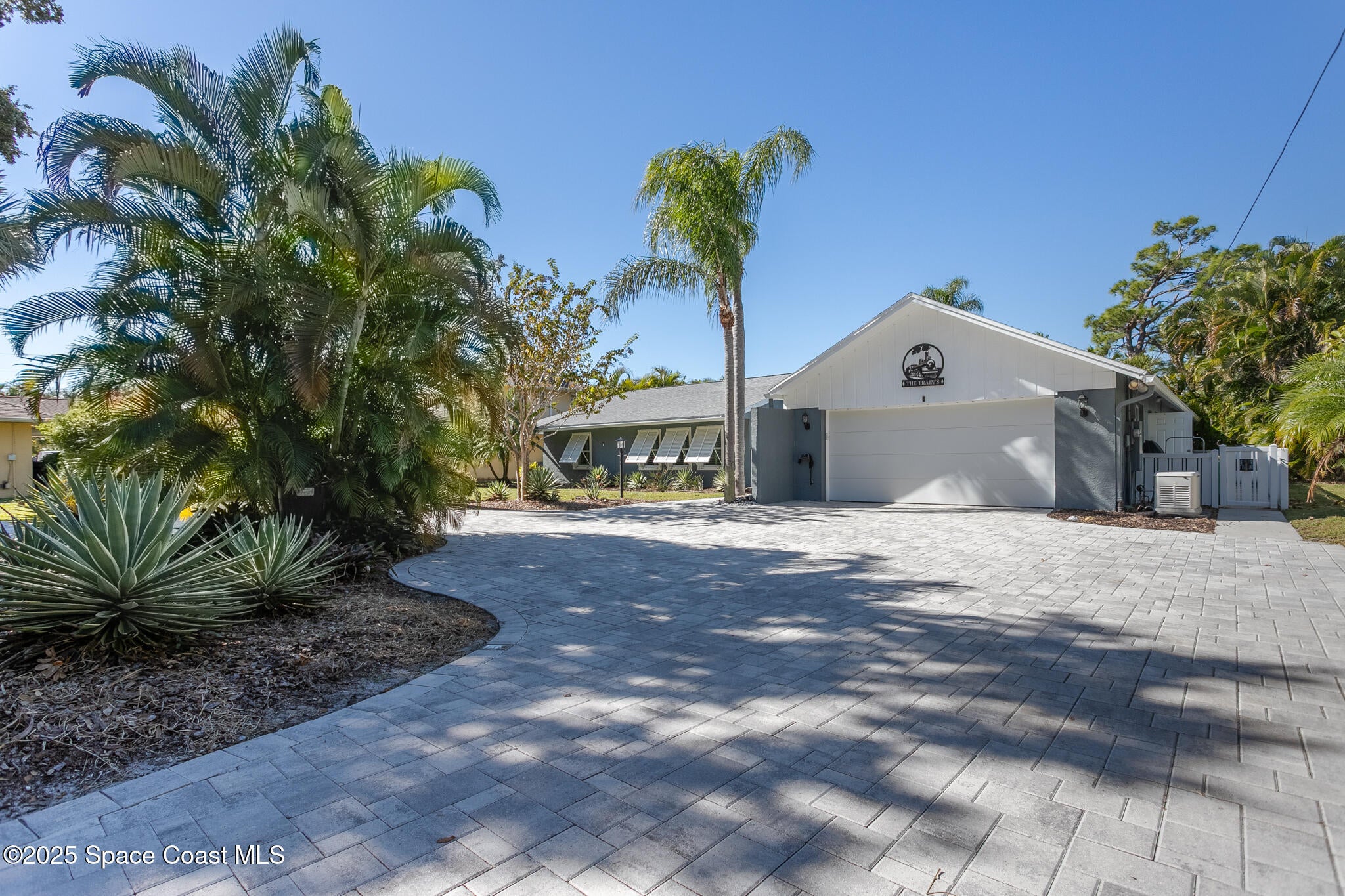 Merritt Island, Florida, 32952, United States, 3 Bedrooms Bedrooms, ,3 BathroomsBathrooms,Residential,Active,1992237