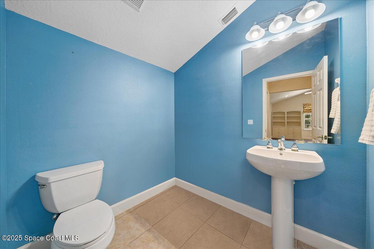 Indialantic, Florida, 32903, United States, 5 Bedrooms Bedrooms, ,4 BathroomsBathrooms,Residential,Active,1902942