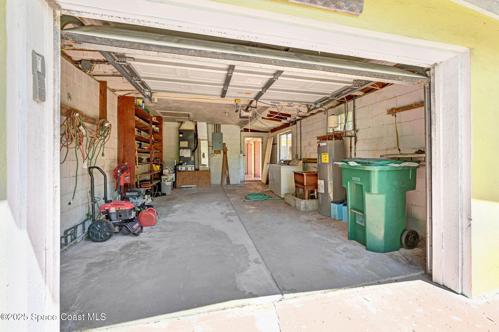 Indialantic, Florida, 32903, United States, 3 Bedrooms Bedrooms, ,2 BathroomsBathrooms,Residential,Active,1999941