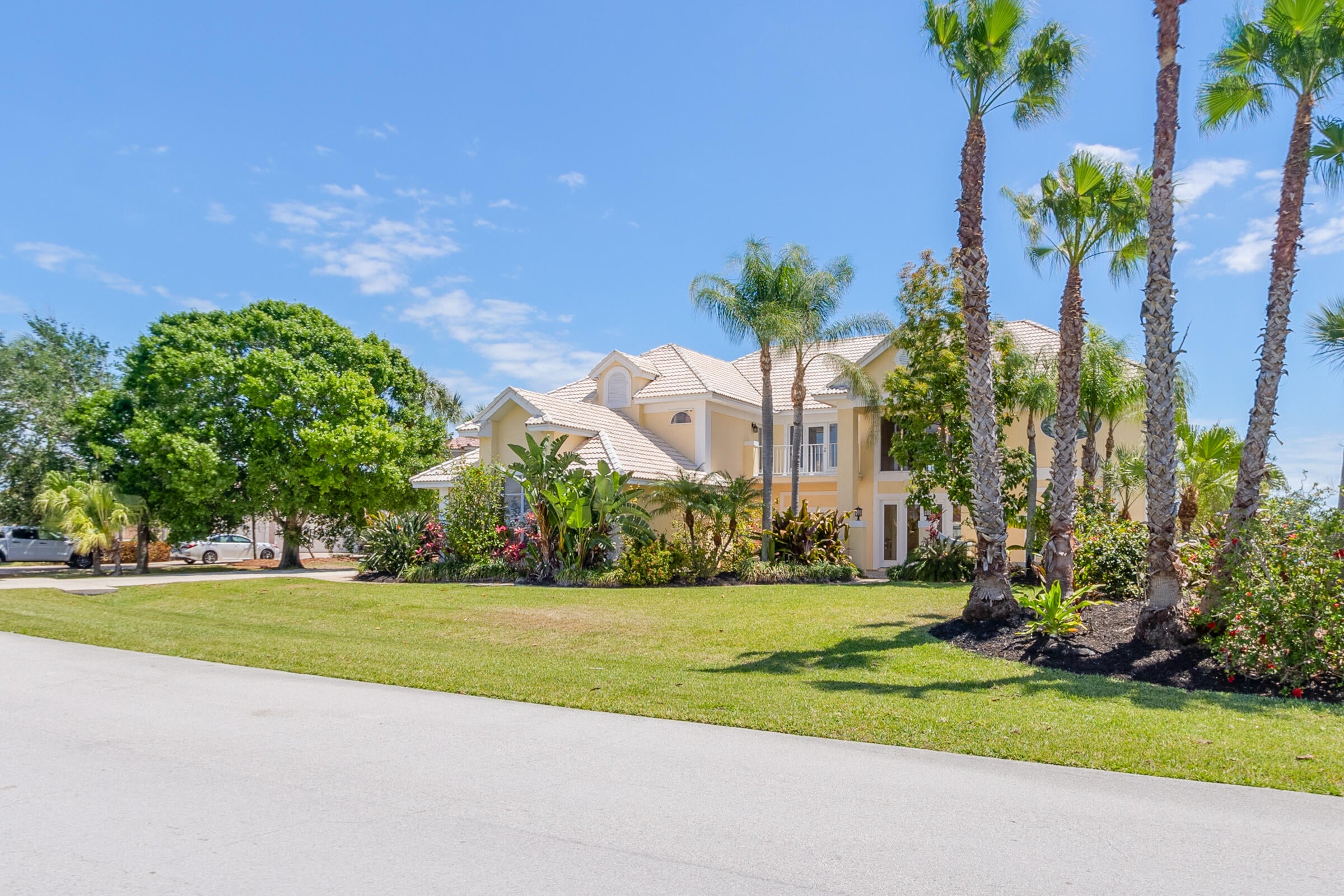 Satellite Beach, Florida, 32937, United States, 5 Bedrooms Bedrooms, ,5 BathroomsBathrooms,Residential,Active,1770170