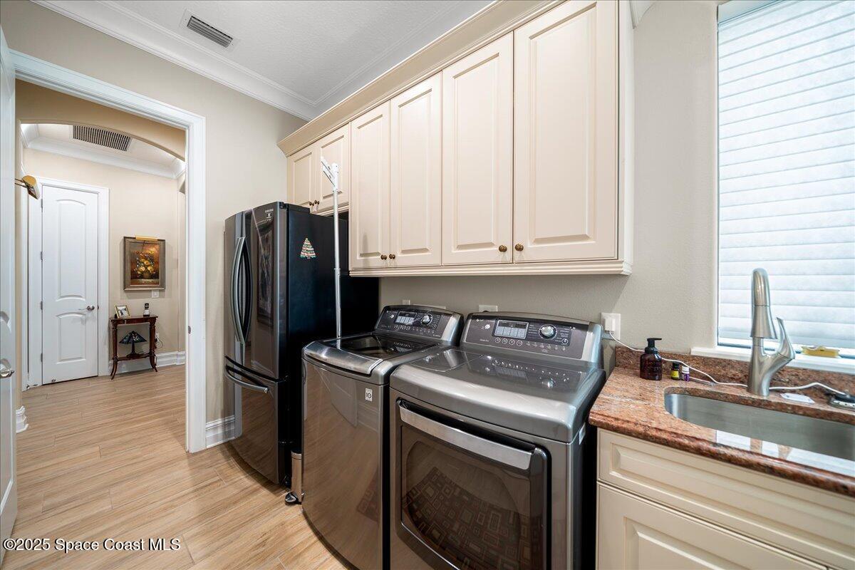 Melbourne, Florida, 32940, United States, 4 Bedrooms Bedrooms, ,4 BathroomsBathrooms,Residential,Active,2006940