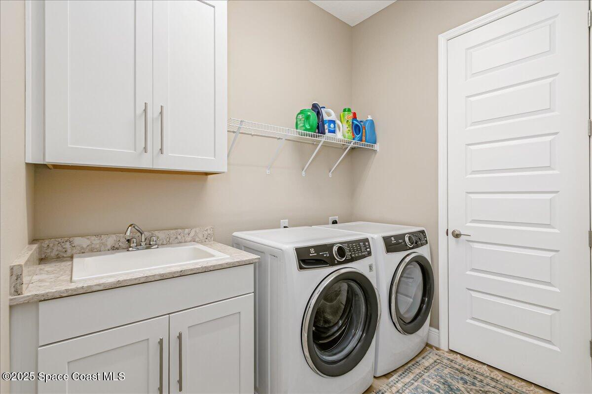 Melbourne, Florida, 32940, United States, 4 Bedrooms Bedrooms, ,4 BathroomsBathrooms,Residential,Active,1900188