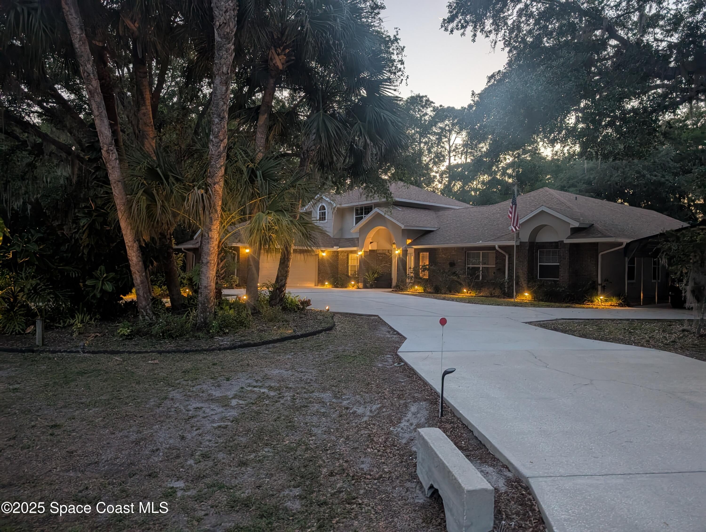 Titusville, Florida, 32780, United States, 6 Bedrooms Bedrooms, ,4 BathroomsBathrooms,Residential,Active,1790940