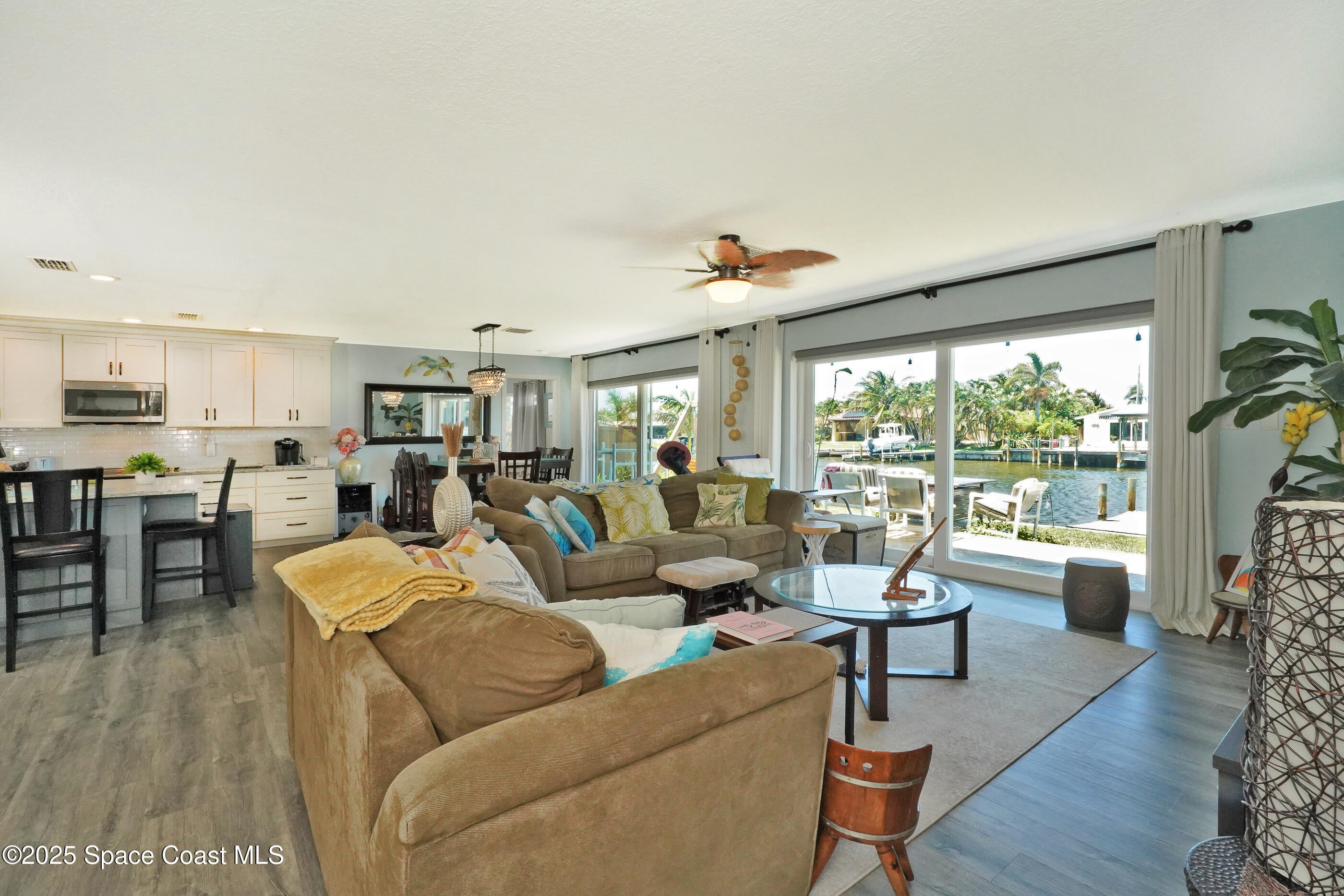Cocoa Beach, Florida, 32931, United States, 4 Bedrooms Bedrooms, ,3 BathroomsBathrooms,Residential,Active,1898013