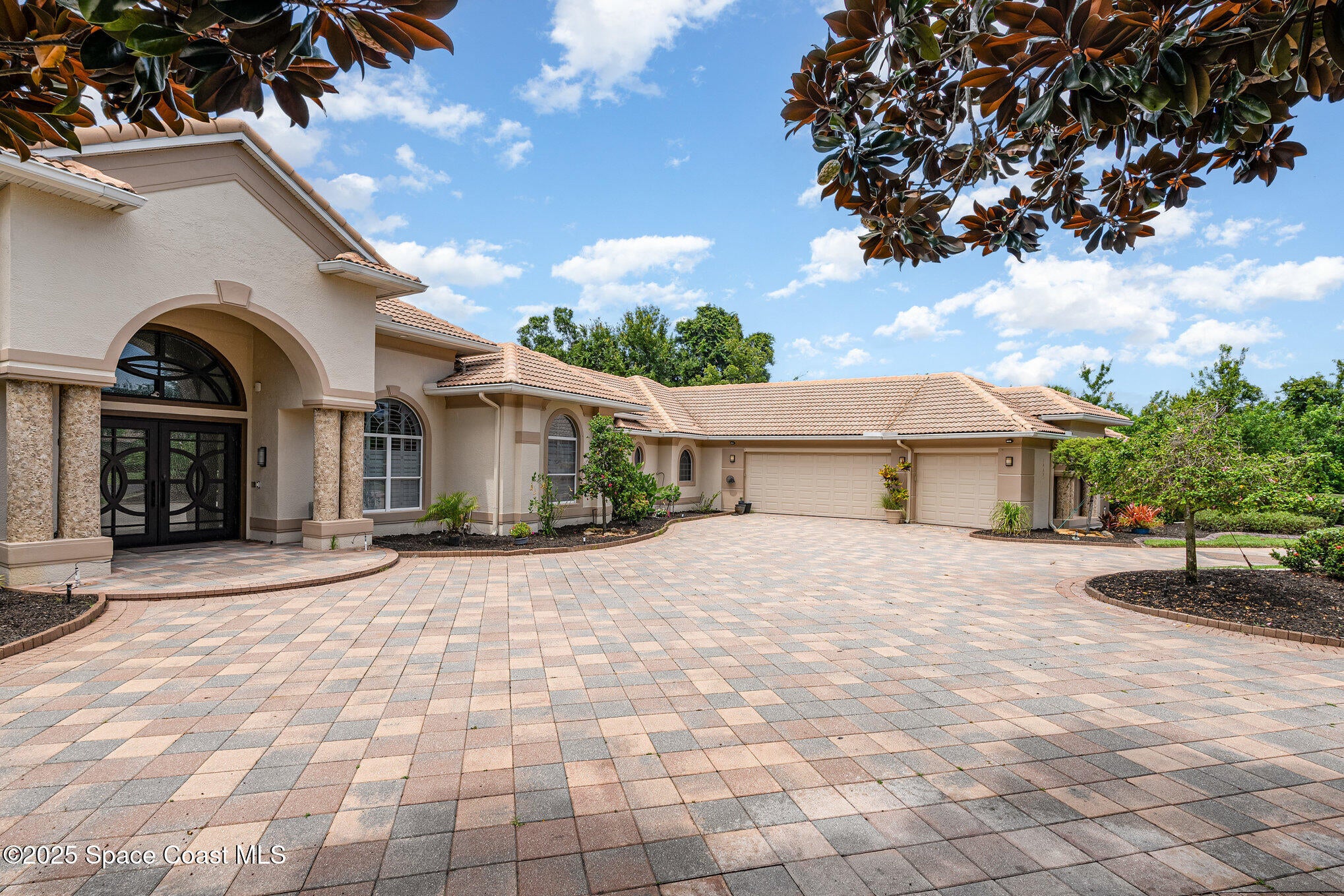 Melbourne, Florida, 32940, United States, 6 Bedrooms Bedrooms, ,8 BathroomsBathrooms,Residential,Active,1912821