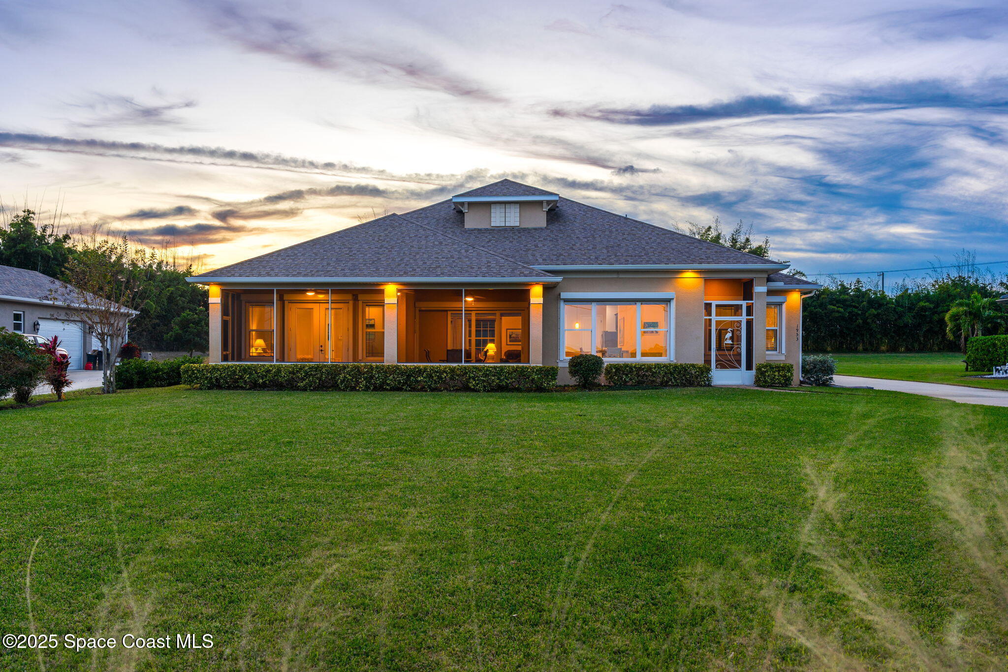 Rockledge, Florida, 32955, United States, 4 Bedrooms Bedrooms, ,3 BathroomsBathrooms,Residential,Contingent,2007057