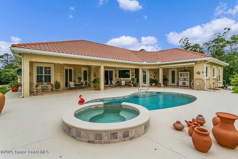 Fellsmere, Florida, 32948, United States, ,5 BathroomsBathrooms,Residential,Active,1867936