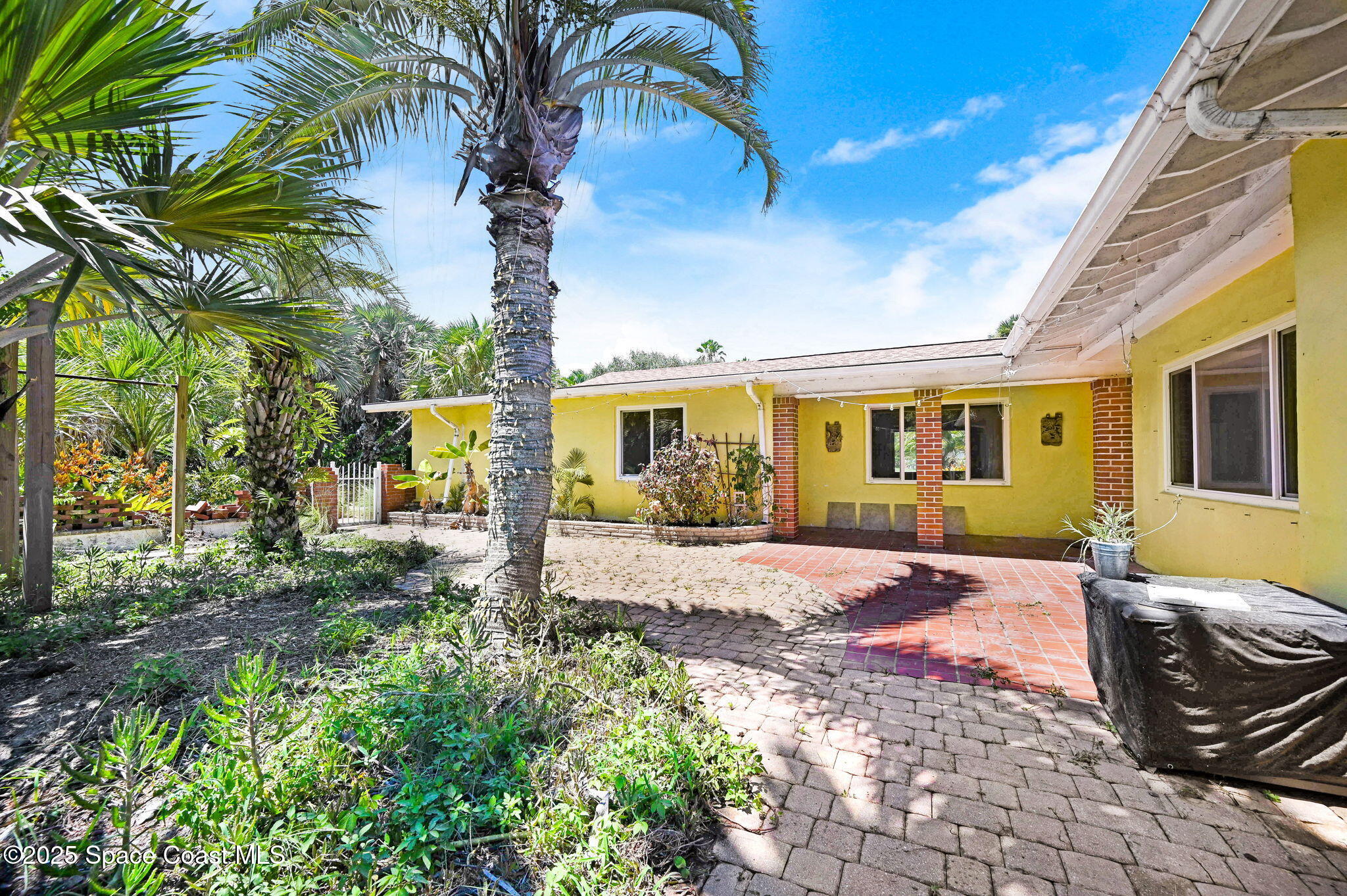 Indialantic, Florida, 32903, United States, 3 Bedrooms Bedrooms, ,2 BathroomsBathrooms,Residential,Active,1999941