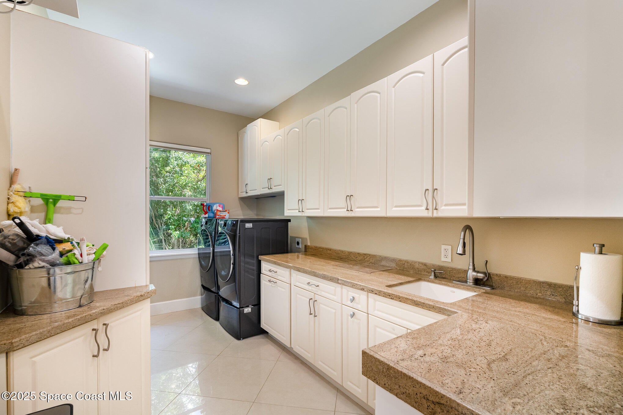 Melbourne, Florida, 32940, United States, 6 Bedrooms Bedrooms, ,8 BathroomsBathrooms,Residential,Active,1912821
