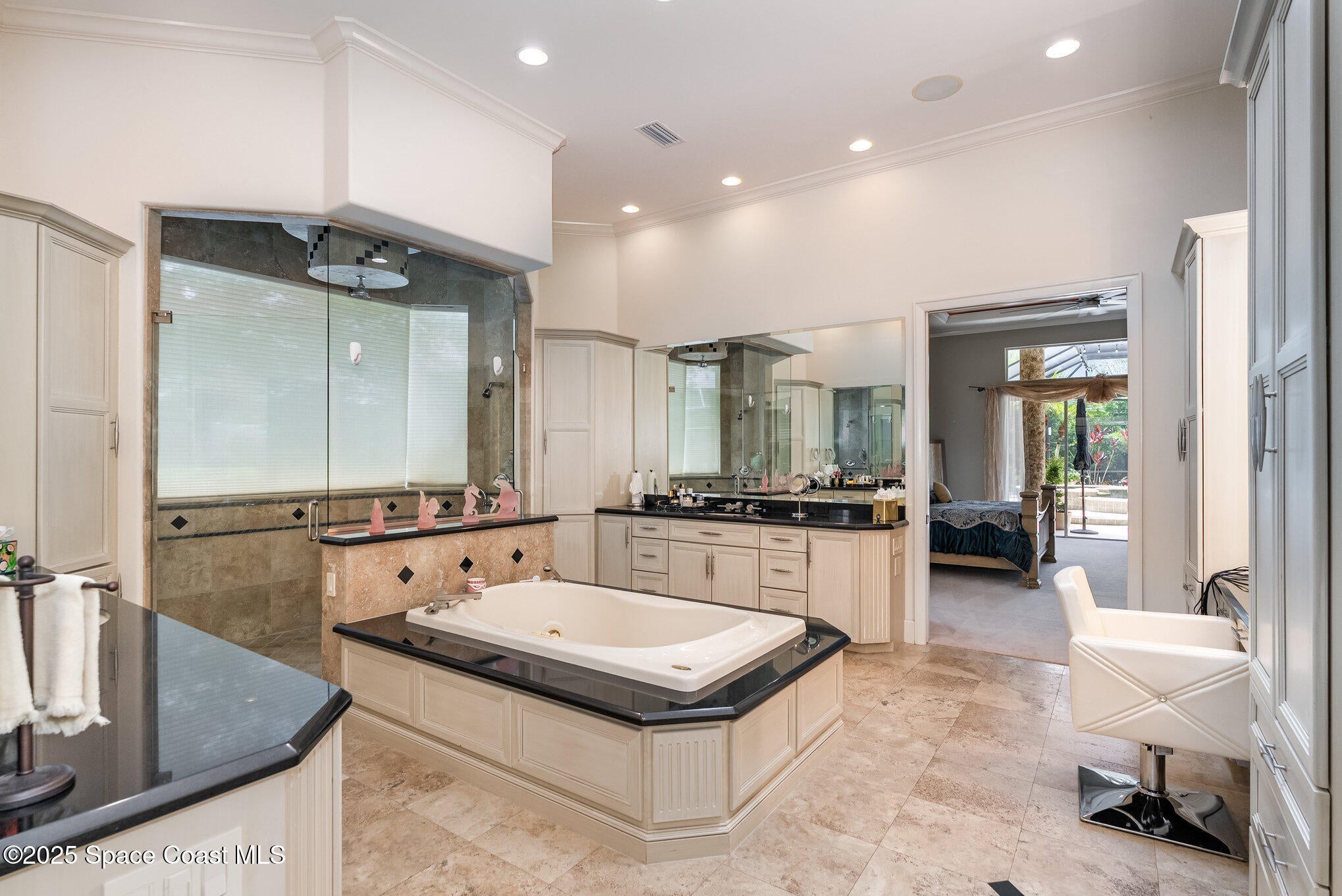 Melbourne, Florida, 32940, United States, 6 Bedrooms Bedrooms, ,8 BathroomsBathrooms,Residential,Active,1912821