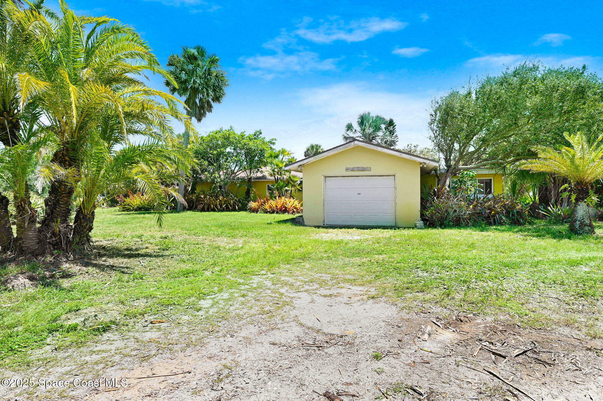 Indialantic, Florida, 32903, United States, 3 Bedrooms Bedrooms, ,2 BathroomsBathrooms,Residential,Active,1999941