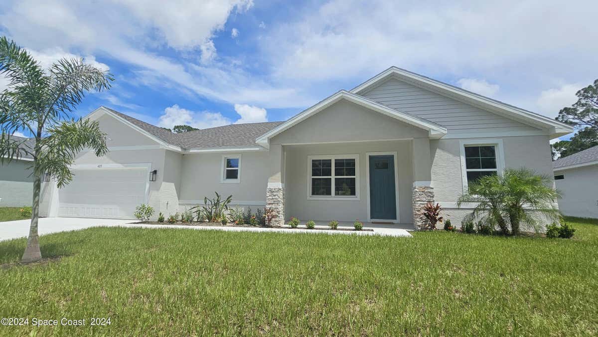 425 ESCOBAR AVE NW, PALM BAY, FL 32907, photo 1 of 30