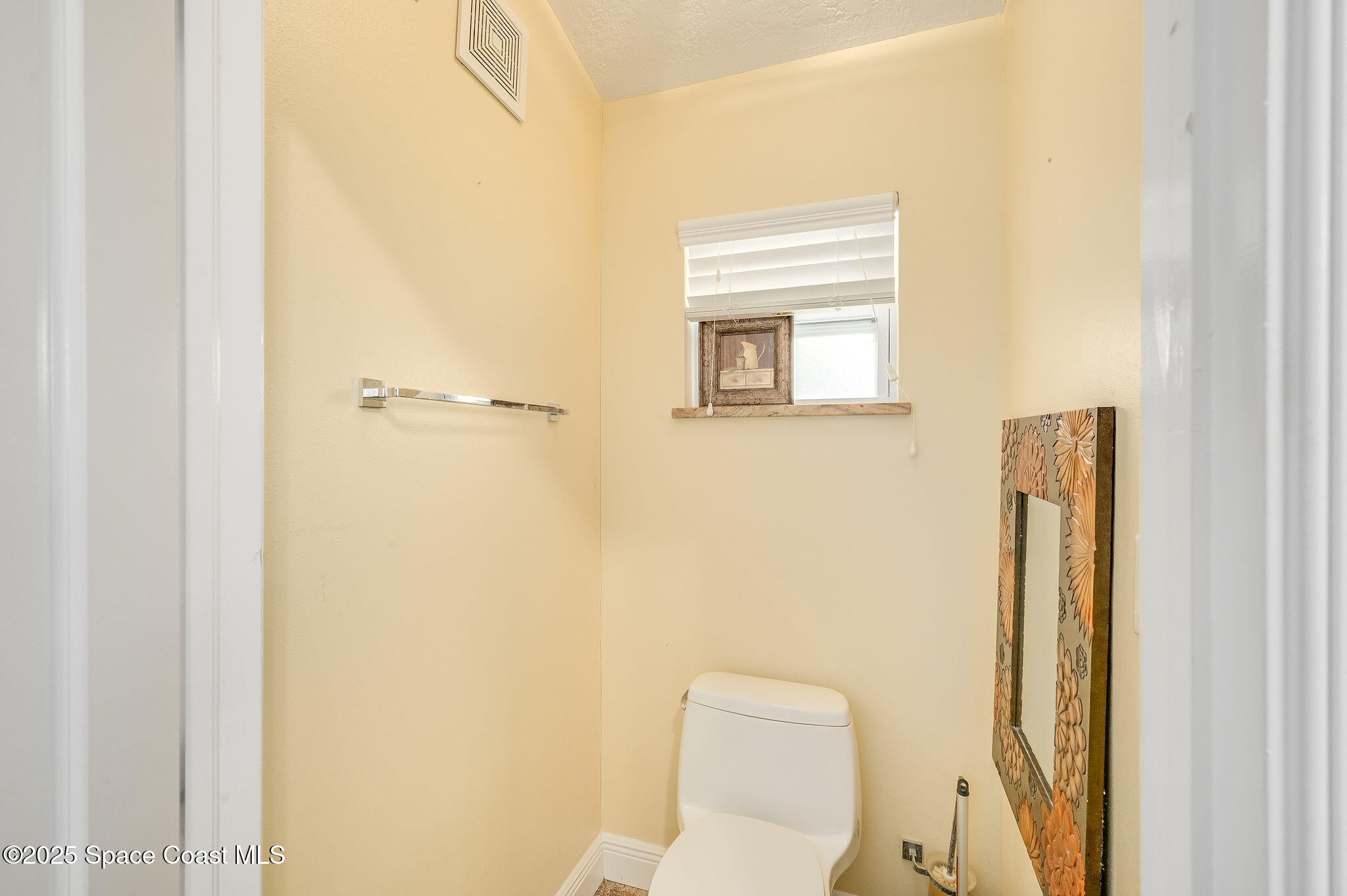Melbourne, Florida, 32901, United States, 2 Bedrooms Bedrooms, ,2 BathroomsBathrooms,Residential,Active,1902939