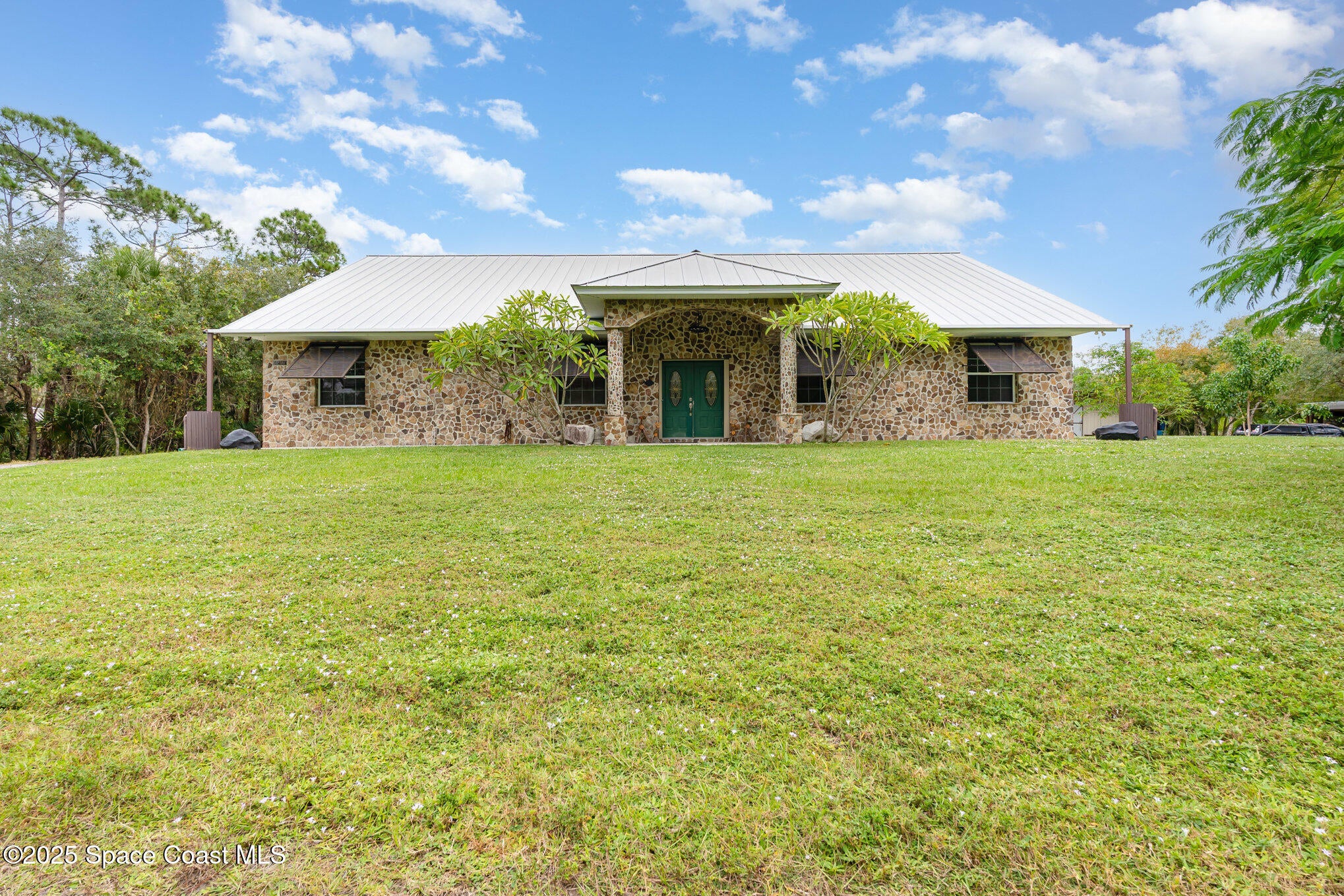 Grant-Valkaria, Florida, 32950, United States, 5 Bedrooms Bedrooms, ,4 BathroomsBathrooms,Residential,Active,1990601
