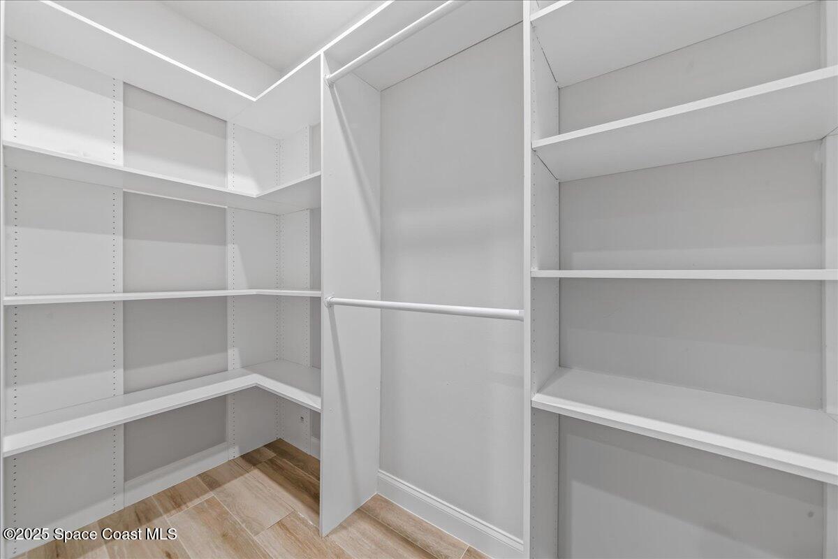 Melbourne, Florida, 32940, United States, 5 Bedrooms Bedrooms, ,4 BathroomsBathrooms,Residential,Active,2007130