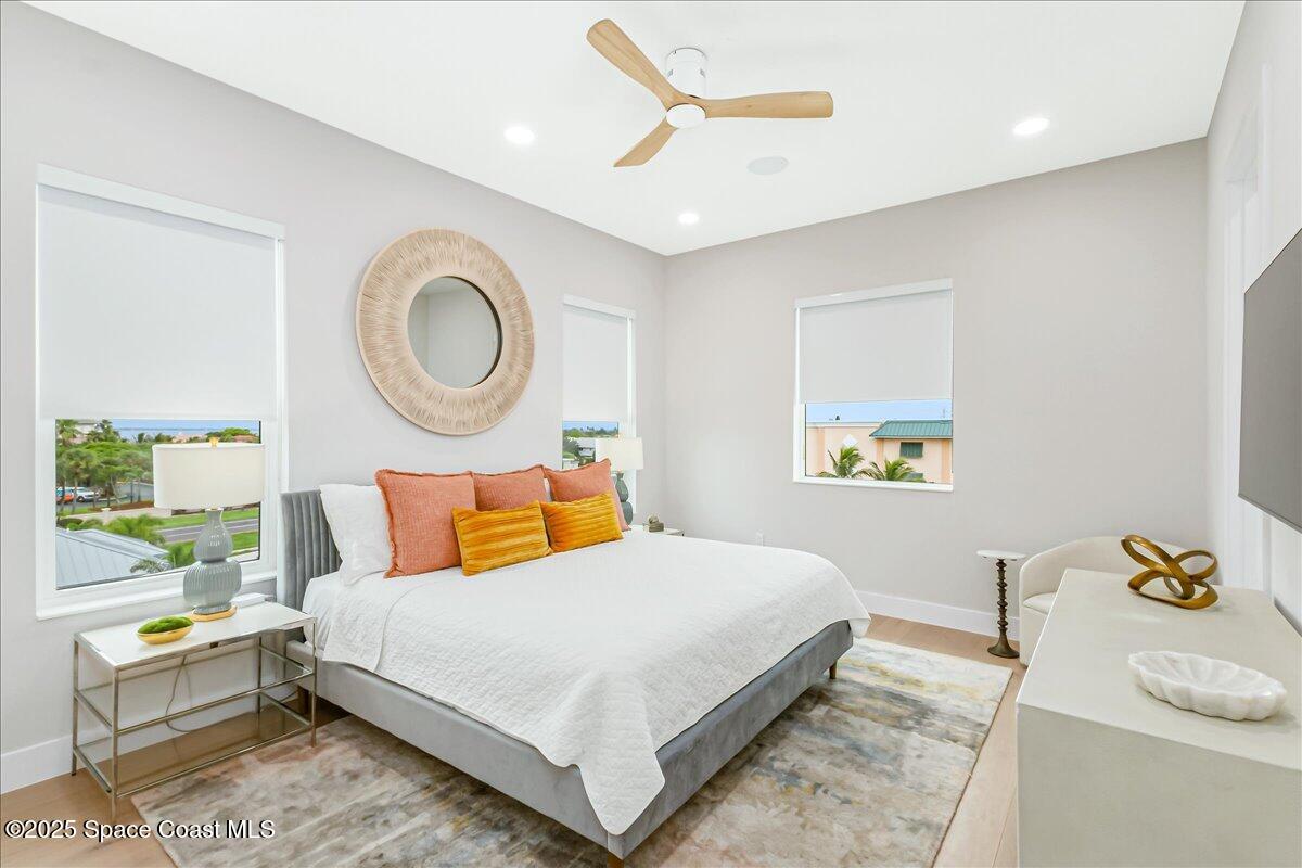 Cocoa Beach, Florida, 32931, United States, 5 Bedrooms Bedrooms, ,4 BathroomsBathrooms,Residential,Active,1954326