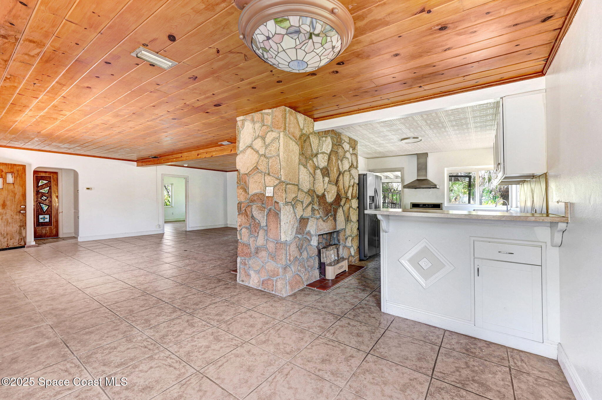 Indialantic, Florida, 32903, United States, 3 Bedrooms Bedrooms, ,2 BathroomsBathrooms,Residential,Active,1999941