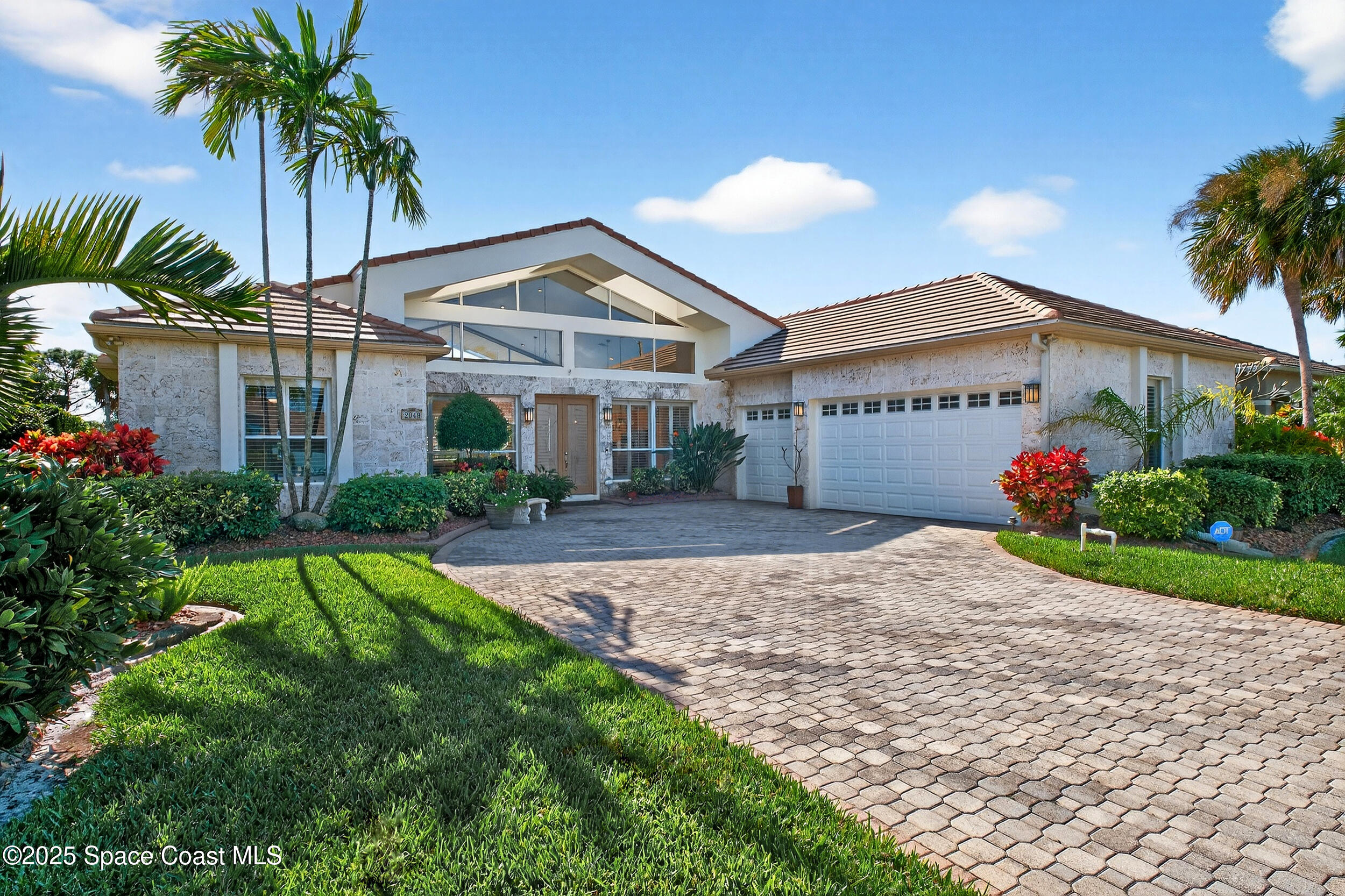 Merritt Island, Florida, 32953, United States, 4 Bedrooms Bedrooms, ,3 BathroomsBathrooms,Residential,Active,1999923