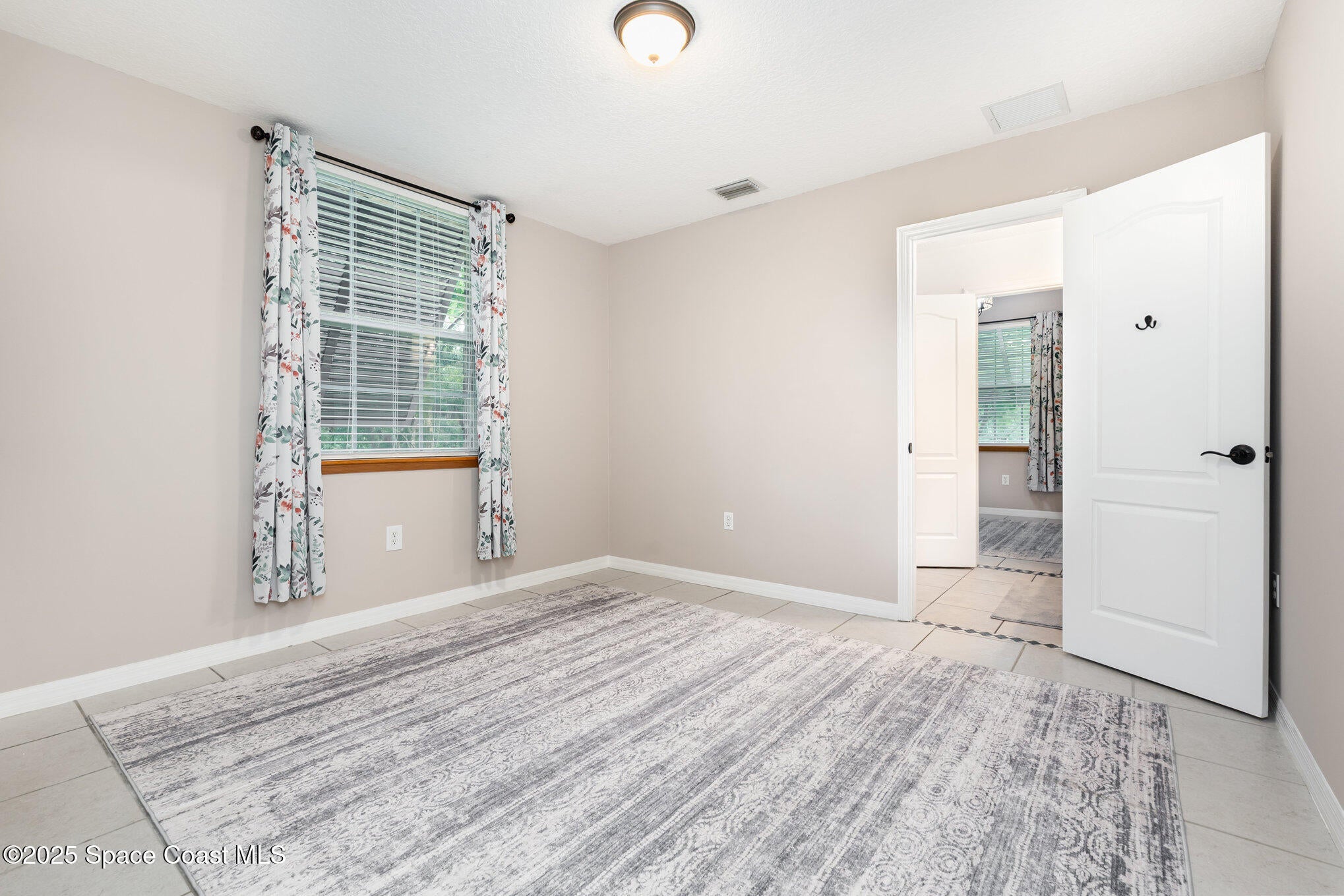 Grant-Valkaria, Florida, 32950, United States, 5 Bedrooms Bedrooms, ,4 BathroomsBathrooms,Residential,Active,1990601