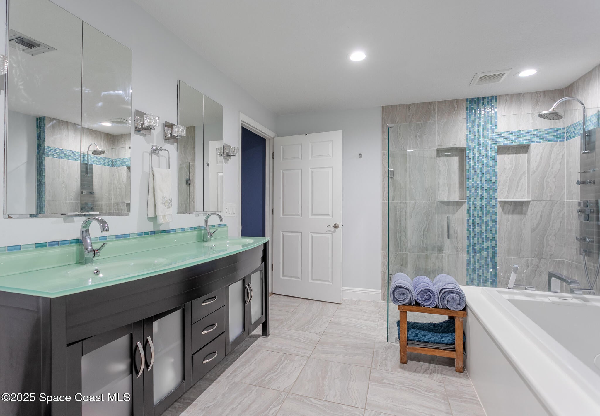 Merritt Island, Florida, 32952, United States, 3 Bedrooms Bedrooms, ,3 BathroomsBathrooms,Residential,Active,1992237