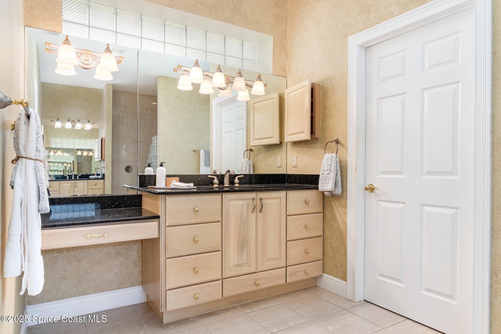 Palm Bay, Florida, 32909, United States, 5 Bedrooms Bedrooms, ,5 BathroomsBathrooms,Residential,Active,1914822