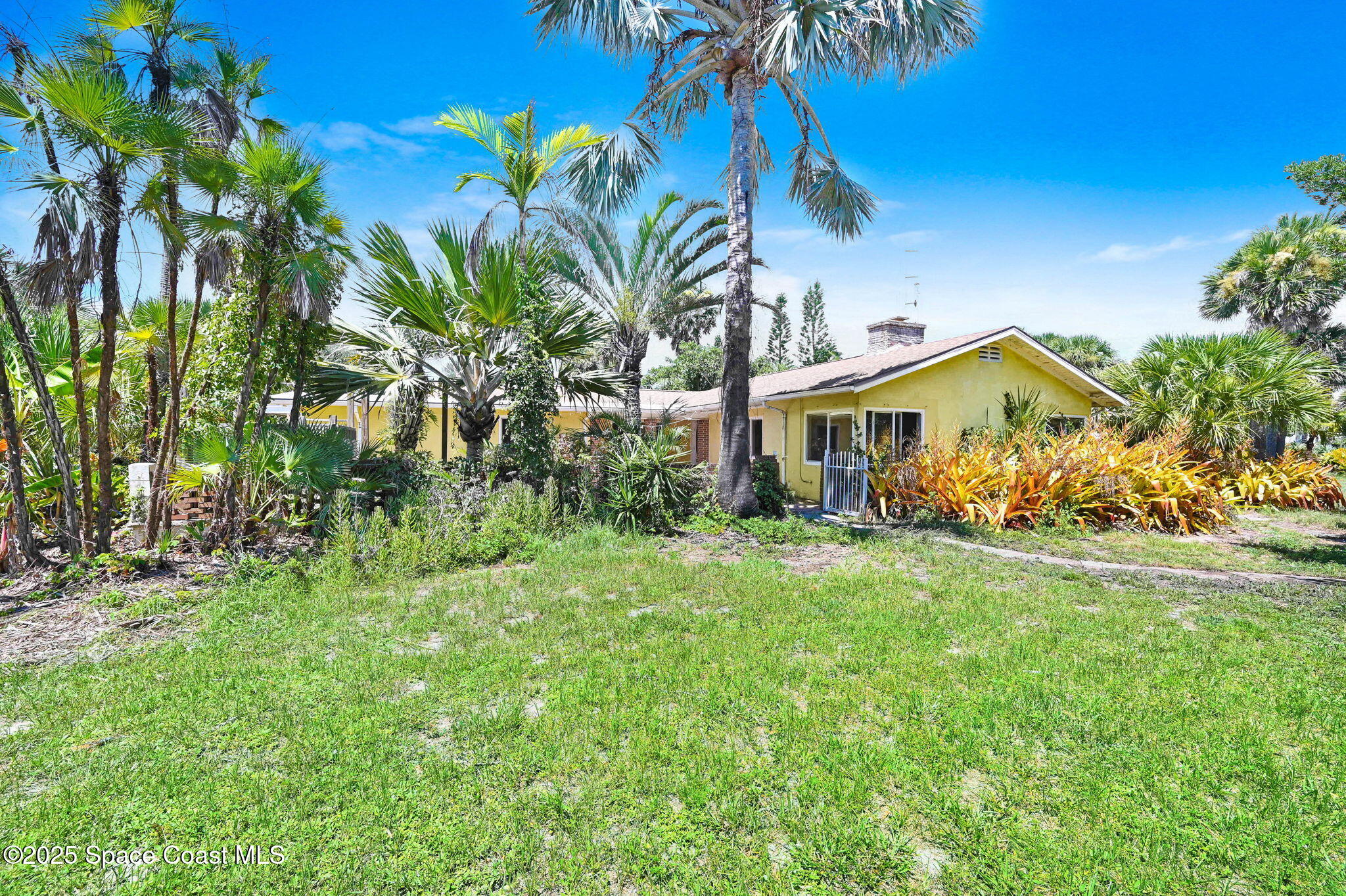 Indialantic, Florida, 32903, United States, 3 Bedrooms Bedrooms, ,2 BathroomsBathrooms,Residential,Active,1999941