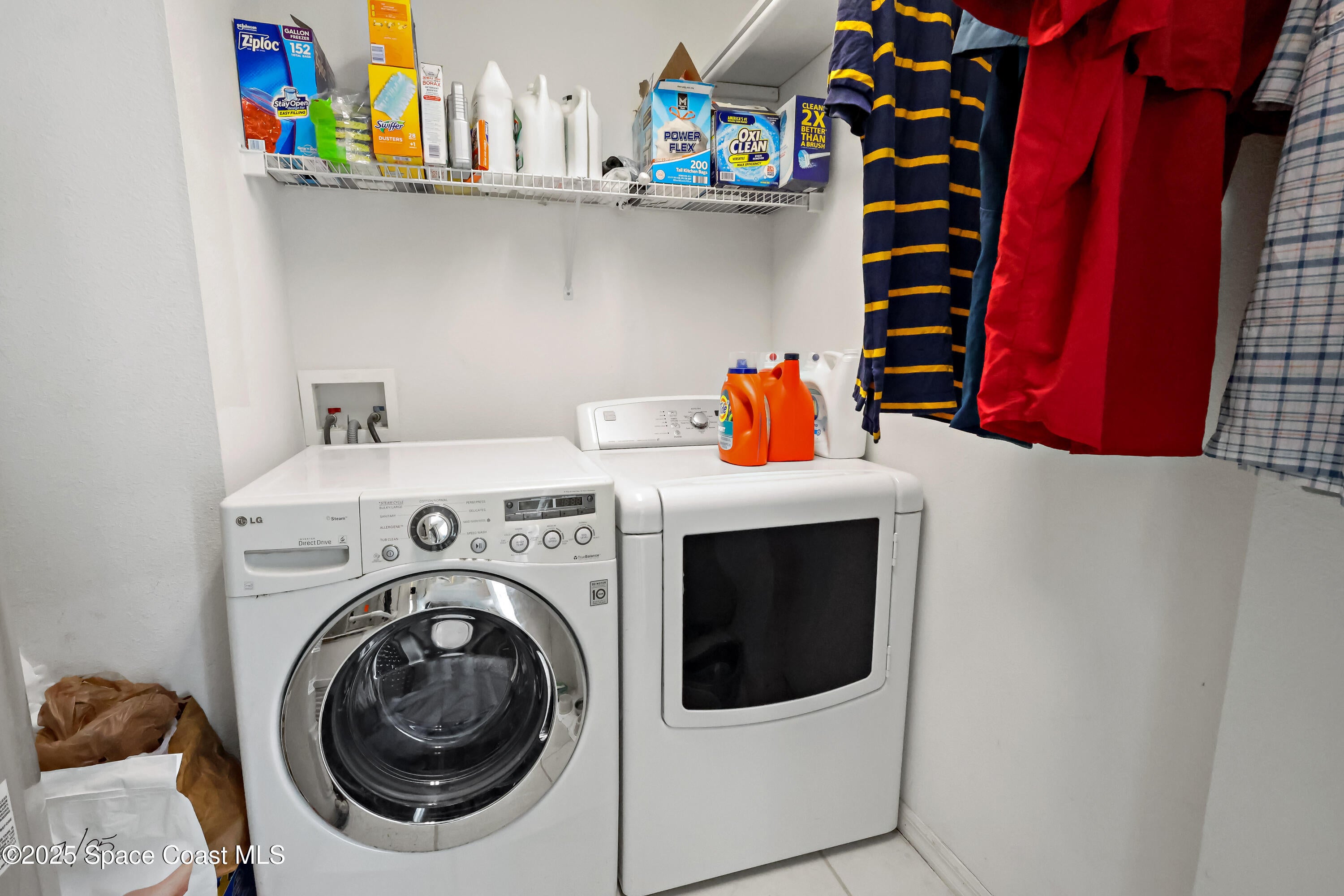 Fellsmere, Florida, 32948, United States, 3 Bedrooms Bedrooms, ,2 BathroomsBathrooms,Residential,Active,1908139