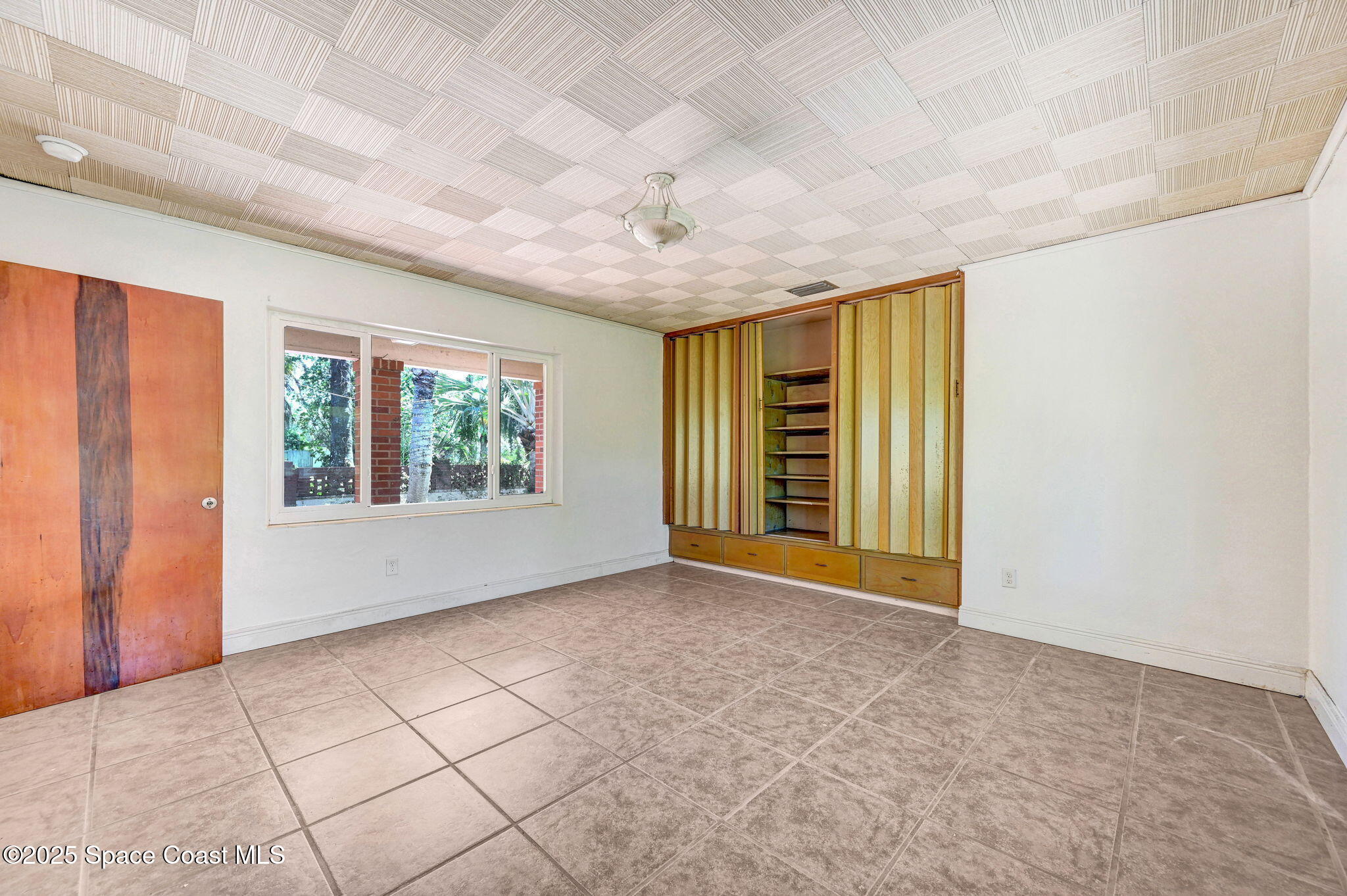 Indialantic, Florida, 32903, United States, 3 Bedrooms Bedrooms, ,2 BathroomsBathrooms,Residential,Active,1999941