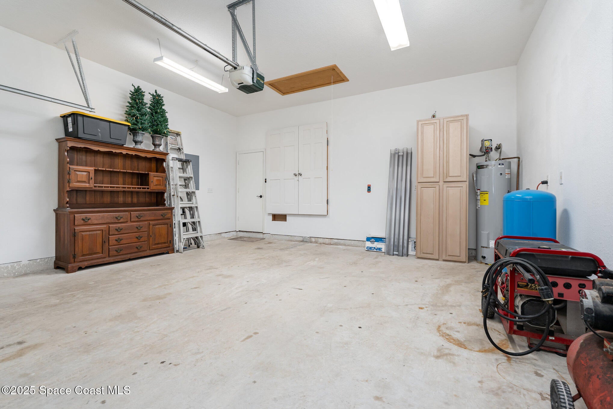 Grant-Valkaria, Florida, 32950, United States, 5 Bedrooms Bedrooms, ,4 BathroomsBathrooms,Residential,Active,1990601