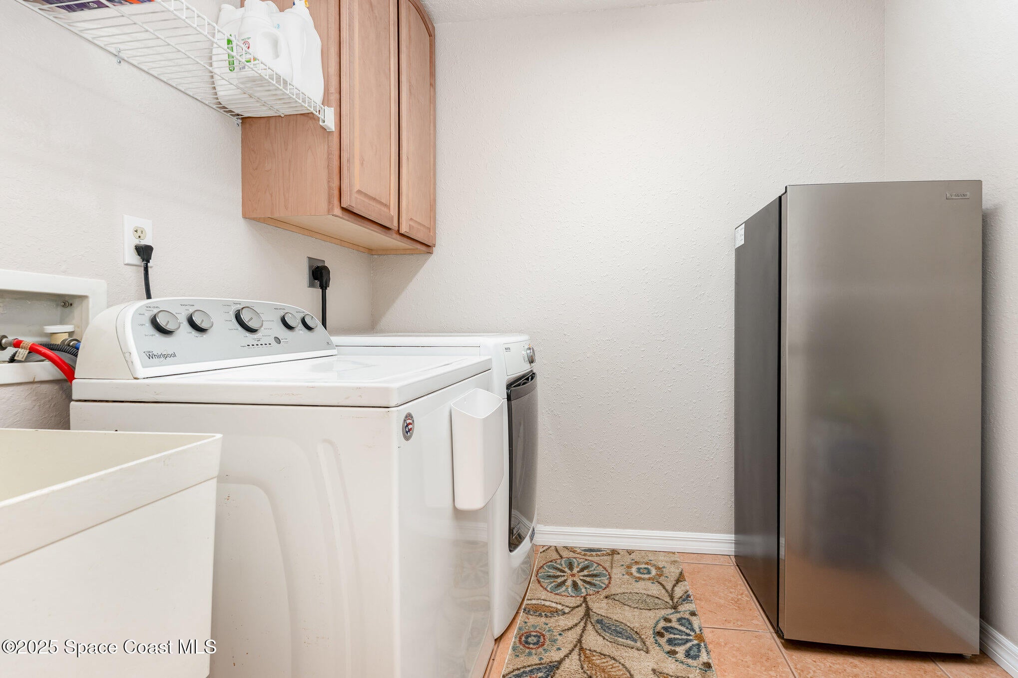 Grant-Valkaria, Florida, 32950, United States, 5 Bedrooms Bedrooms, ,4 BathroomsBathrooms,Residential,Active,1990601