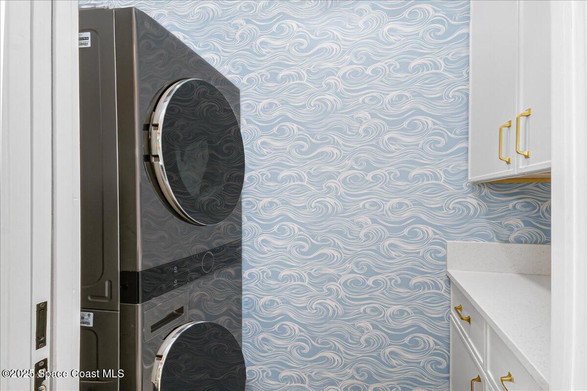 Cocoa Beach, Florida, 32931, United States, 5 Bedrooms Bedrooms, ,4 BathroomsBathrooms,Residential,Active,1954326