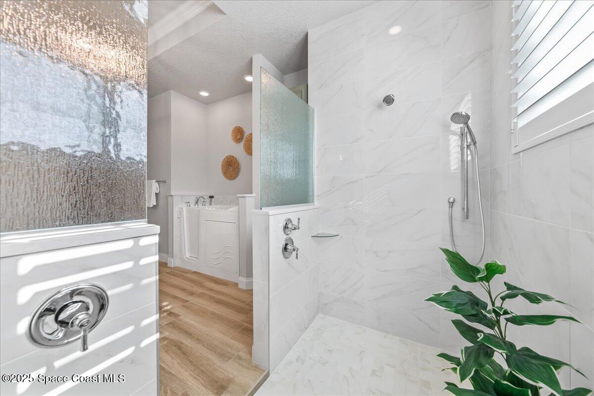 Melbourne, Florida, 32940, United States, 5 Bedrooms Bedrooms, ,4 BathroomsBathrooms,Residential,Active,2007130