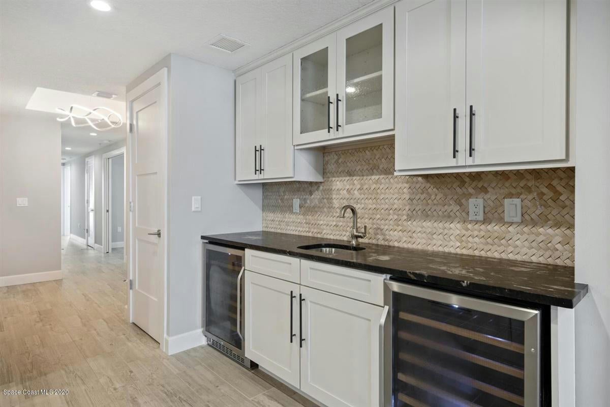 Satellite Beach, Florida, 32937, United States, ,4 BathroomsBathrooms,Residential,Pending,1769858