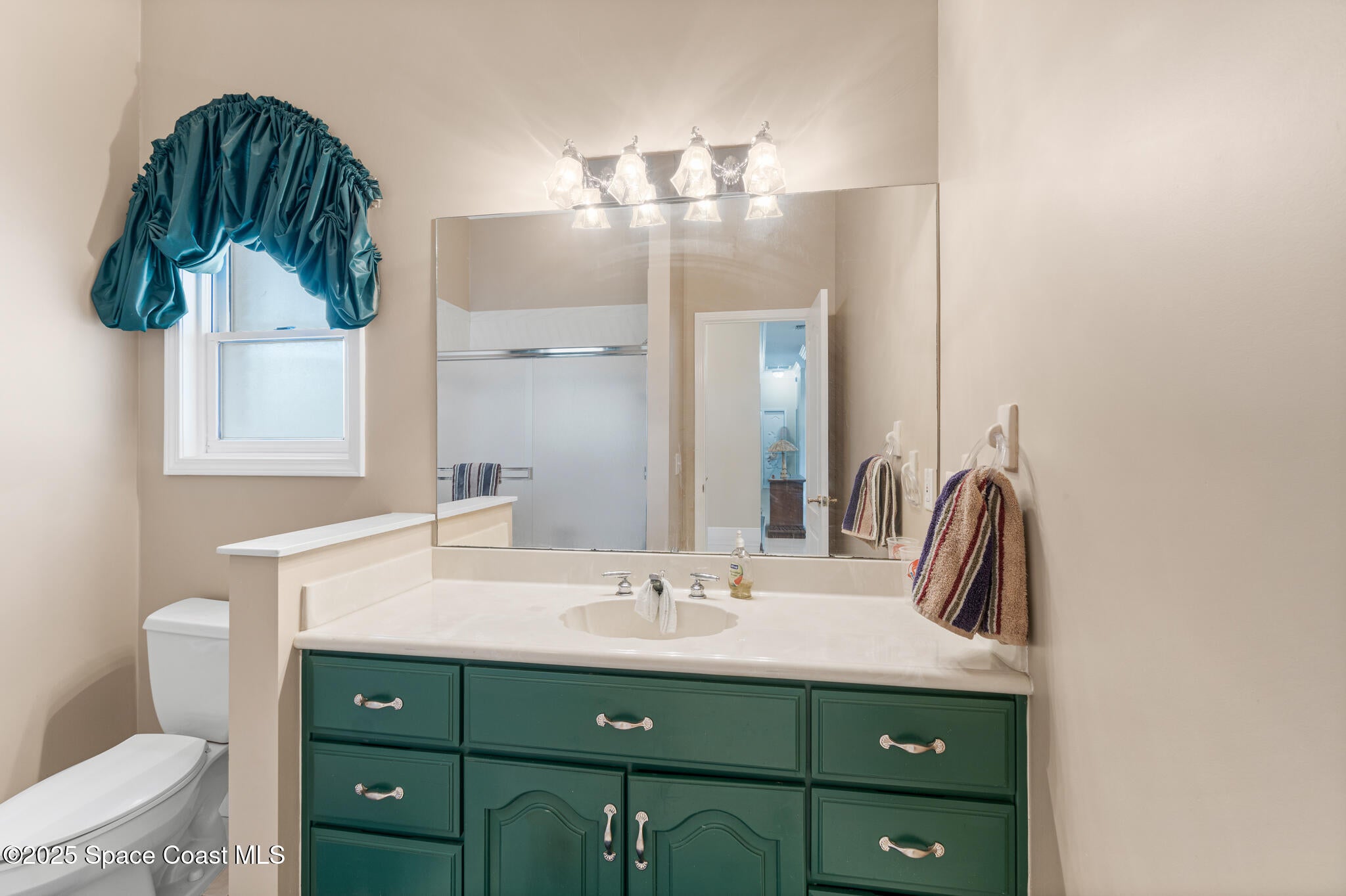 Melbourne, Florida, 32940, United States, 6 Bedrooms Bedrooms, ,6 BathroomsBathrooms,Residential,Active,1952604