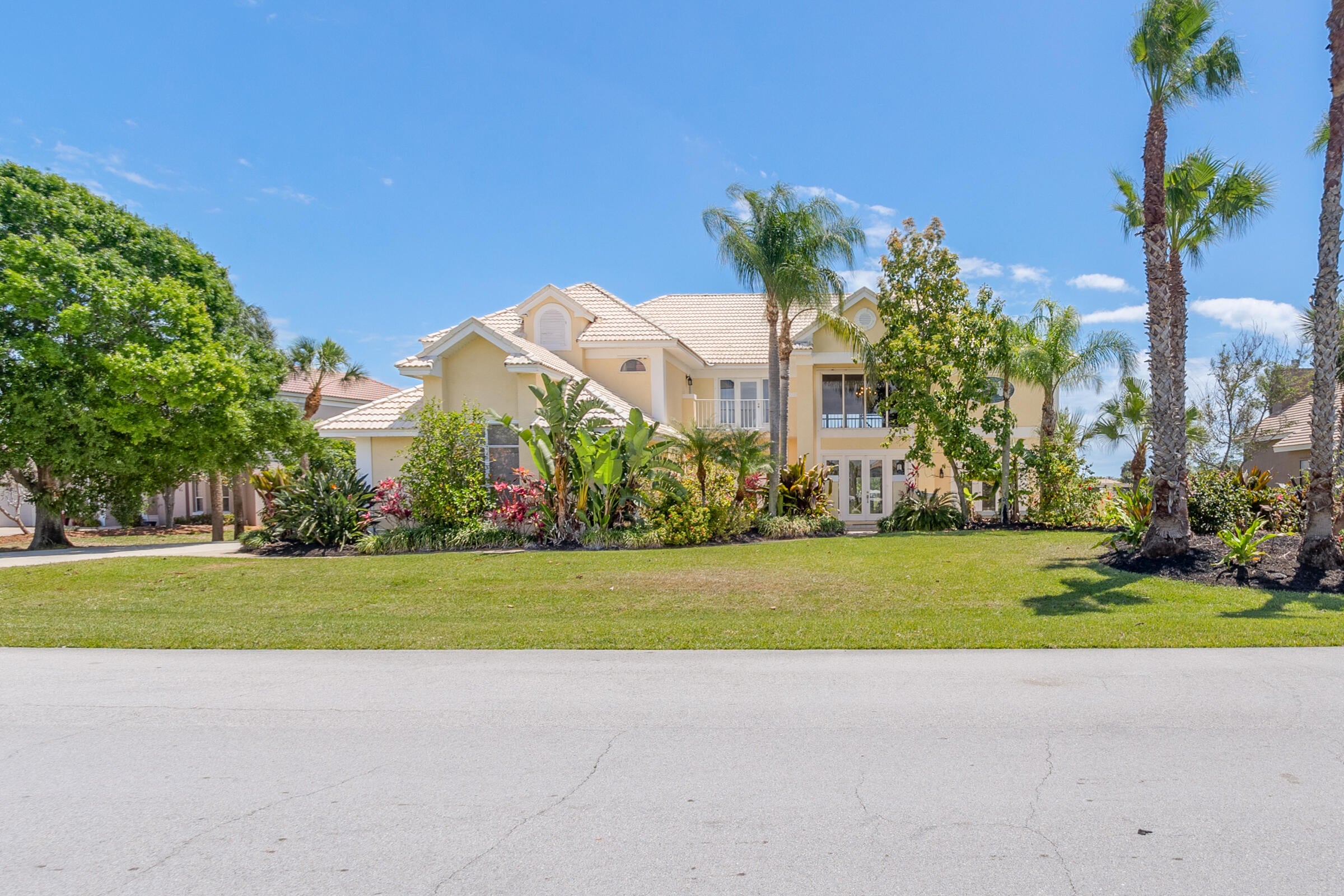 Satellite Beach, Florida, 32937, United States, 5 Bedrooms Bedrooms, ,5 BathroomsBathrooms,Residential,Active,1770170