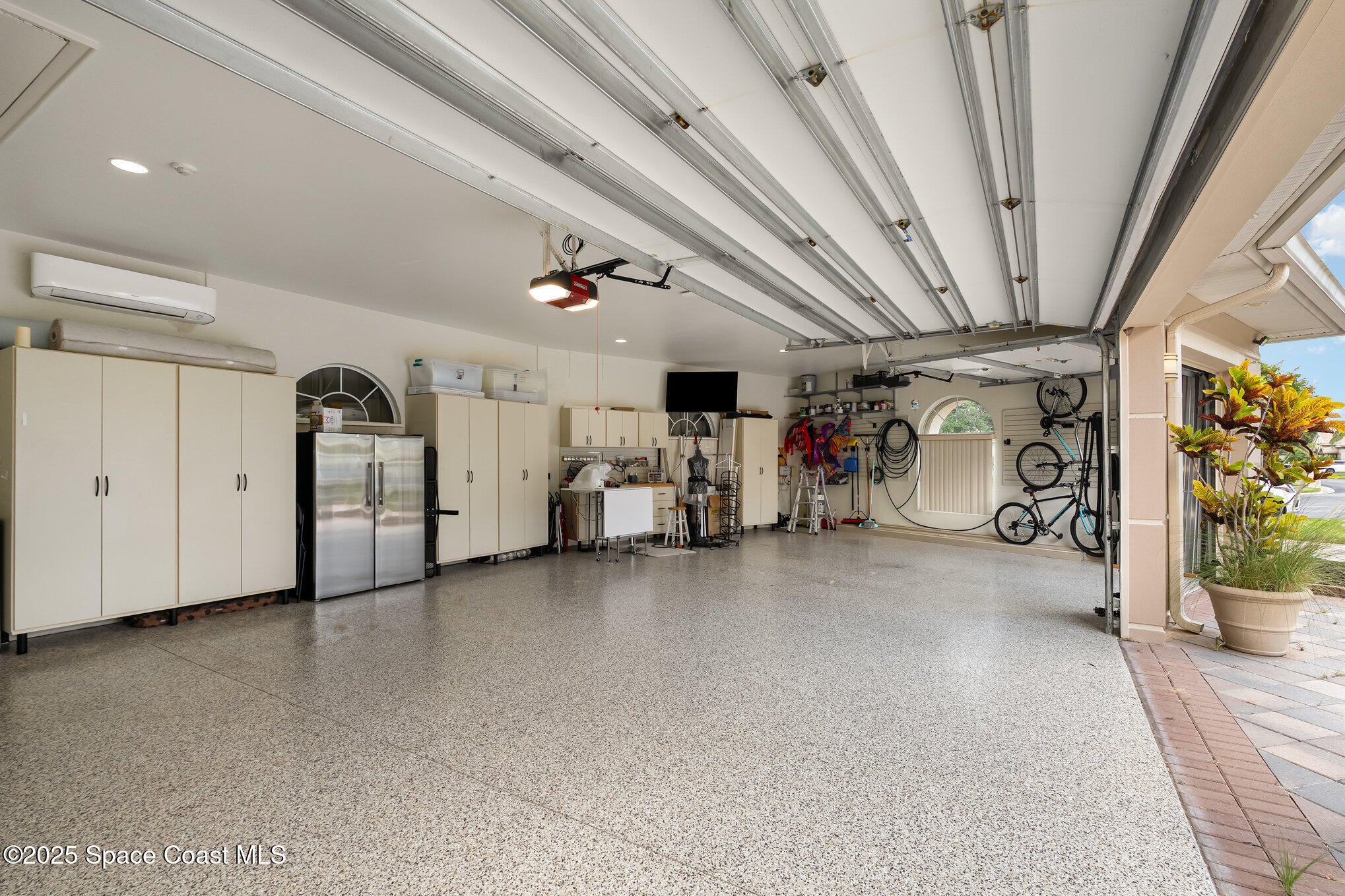Melbourne, Florida, 32940, United States, 6 Bedrooms Bedrooms, ,8 BathroomsBathrooms,Residential,Active,1912821