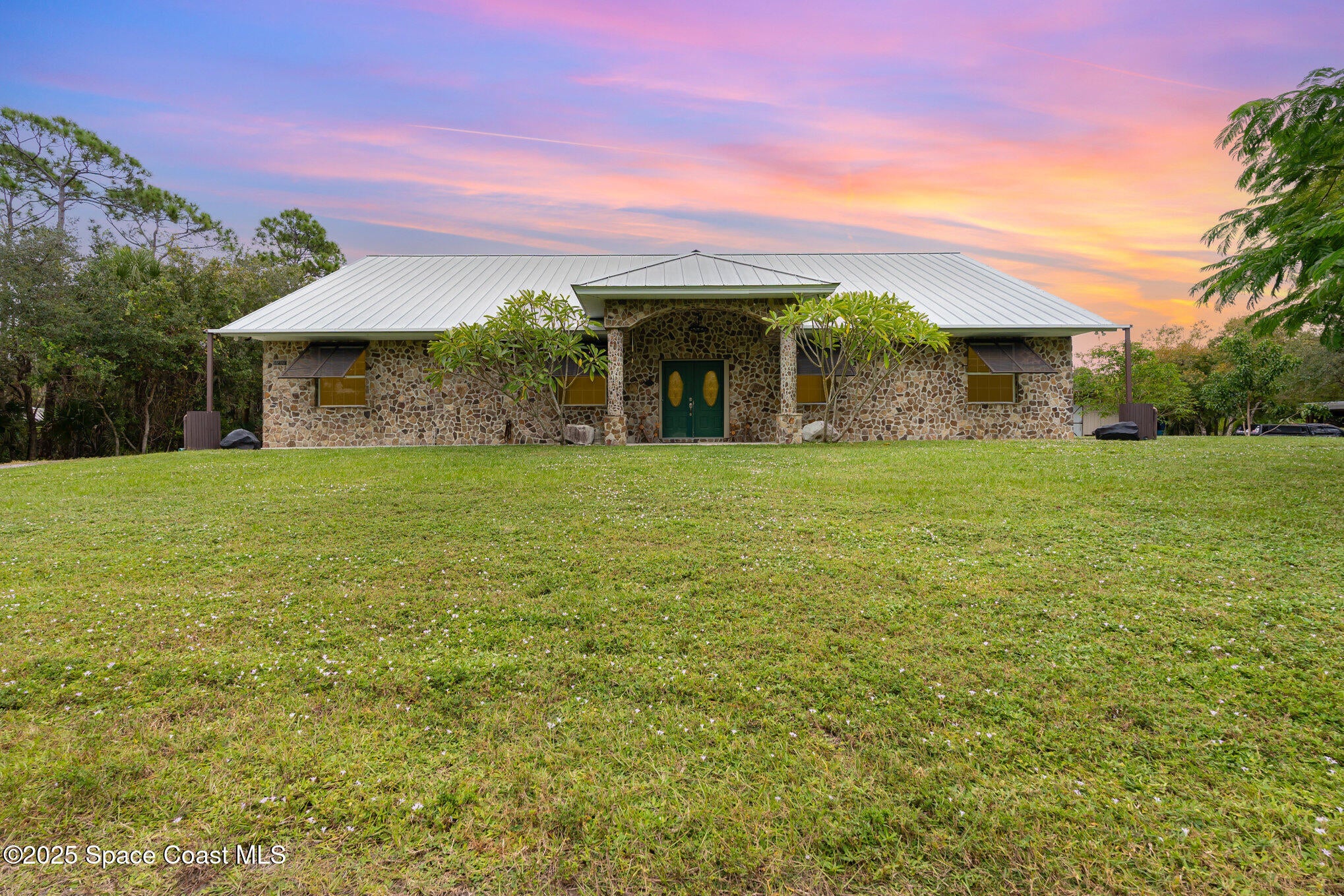 Grant-Valkaria, Florida, 32950, United States, 5 Bedrooms Bedrooms, ,4 BathroomsBathrooms,Residential,Active,1990601