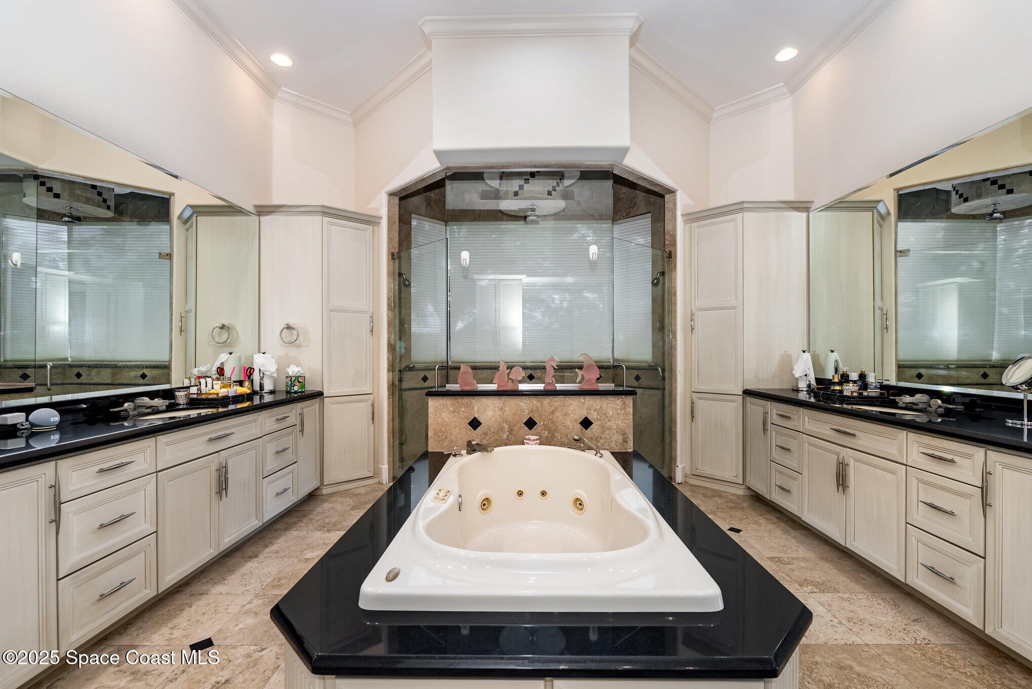 Melbourne, Florida, 32940, United States, 6 Bedrooms Bedrooms, ,8 BathroomsBathrooms,Residential,Active,1912821