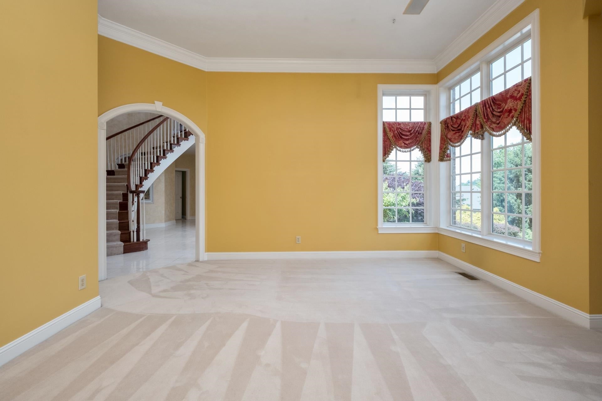 Rockingham, Virginia, 22801, United States, 5 Bedrooms Bedrooms, ,4 BathroomsBathrooms,Residential,Active,1973274