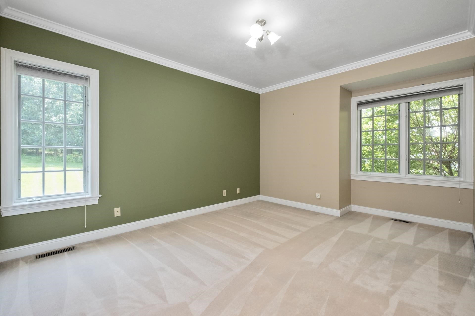 Rockingham, Virginia, 22801, United States, 5 Bedrooms Bedrooms, ,4 BathroomsBathrooms,Residential,Active,1852694