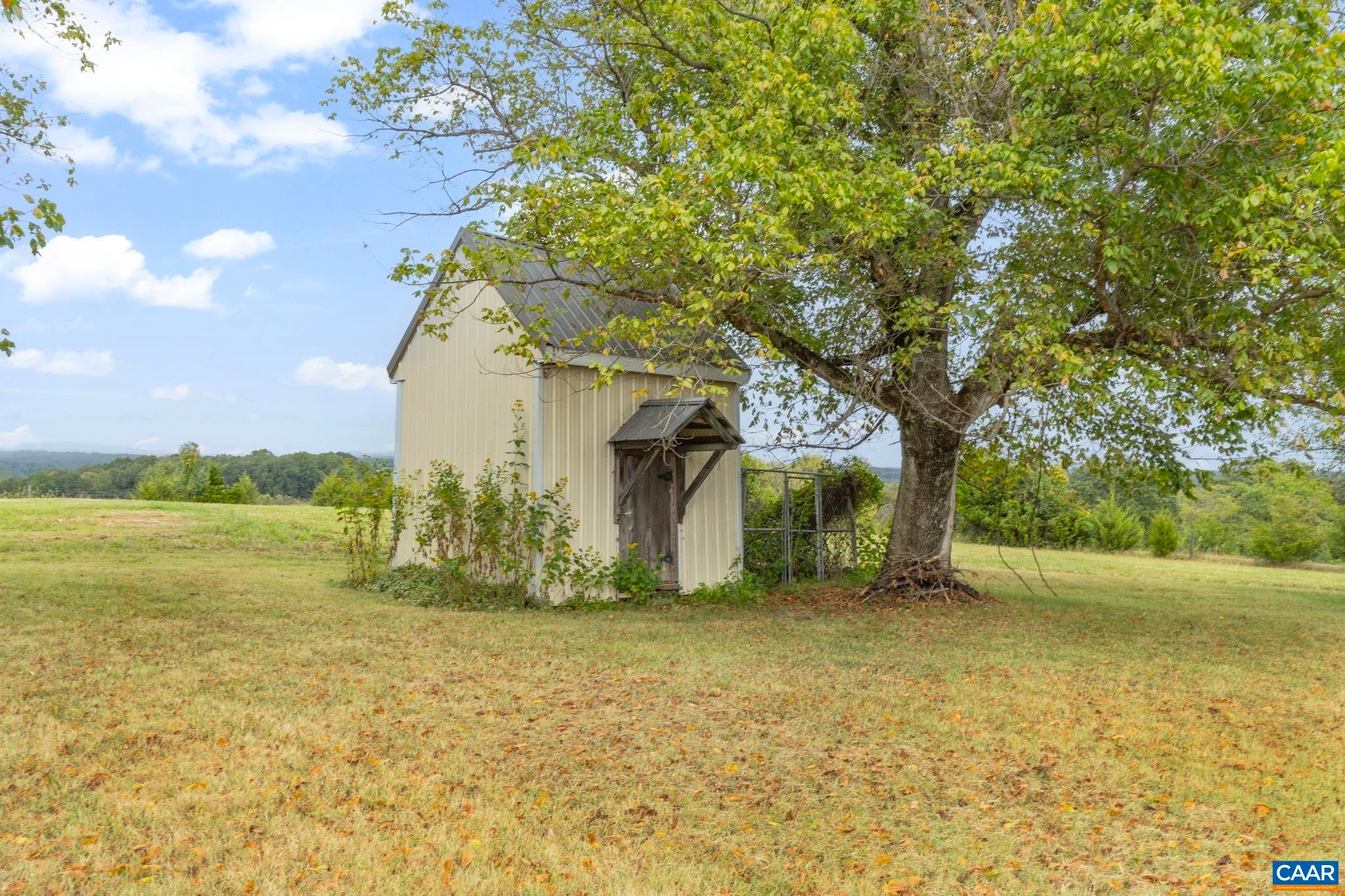 Howardsville, Virginia, 24562, United States, 2 Bedrooms Bedrooms, ,2 BathroomsBathrooms,Residential,Active,1952295
